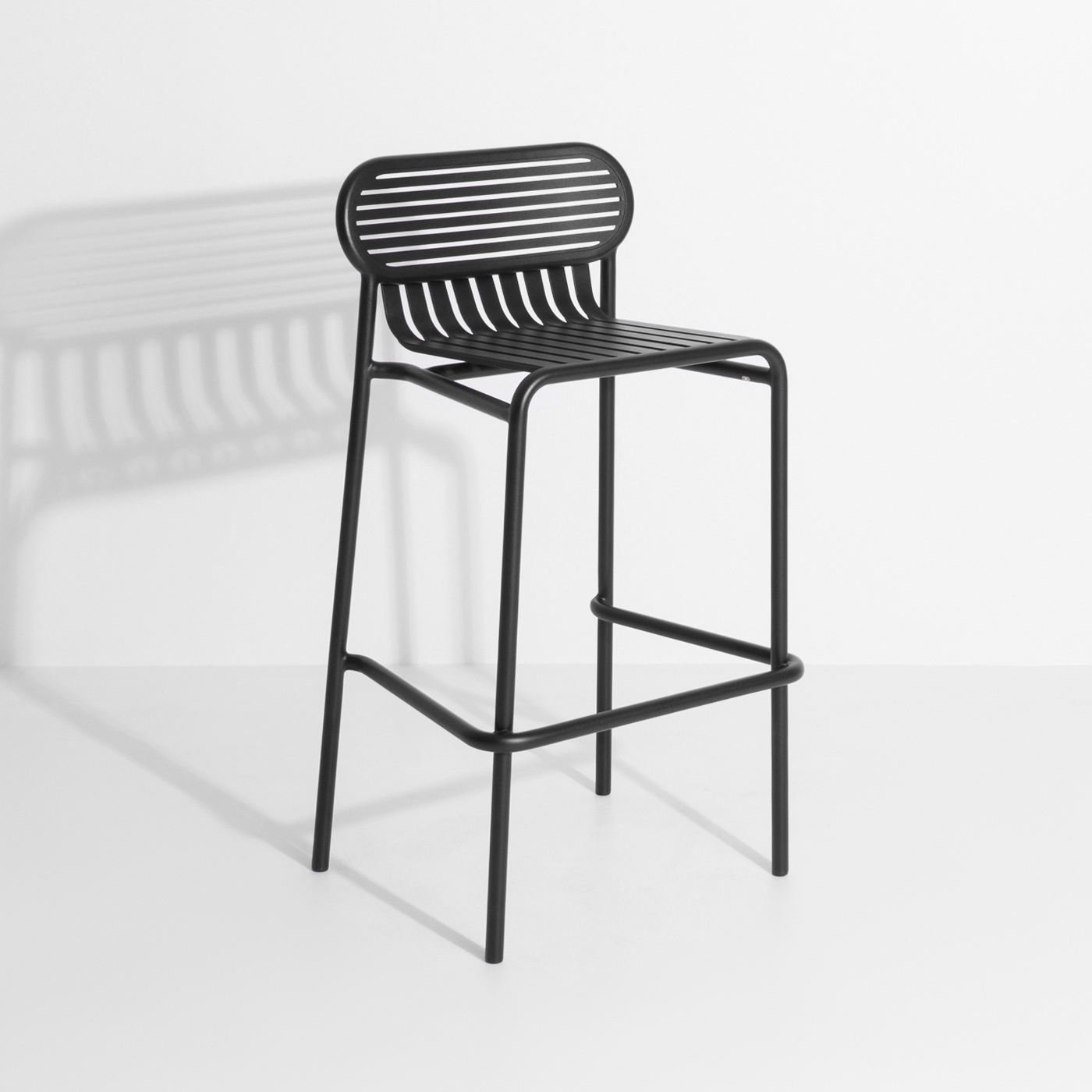 Week-End | High stool