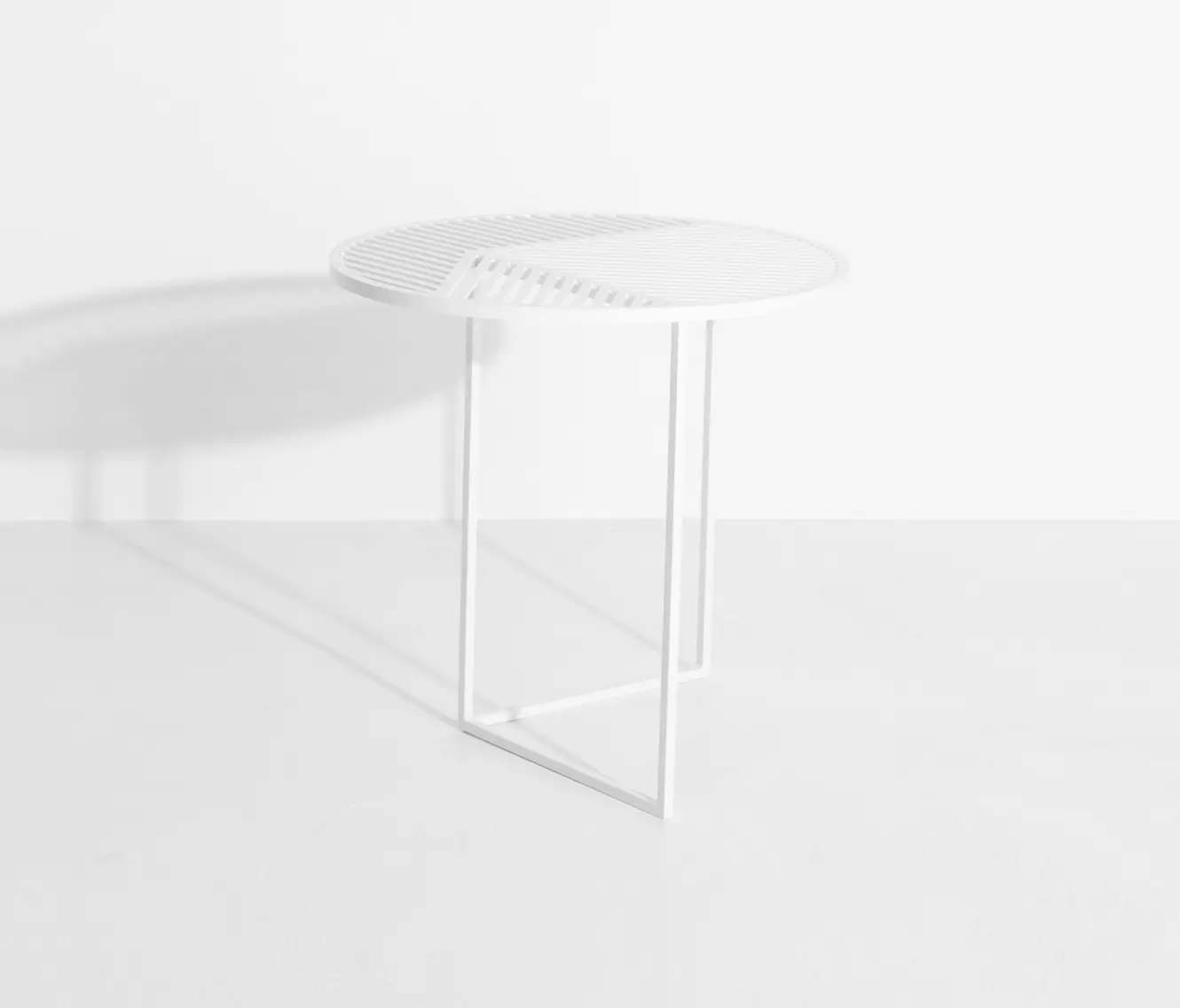 Petite Friture - Iso | A rond