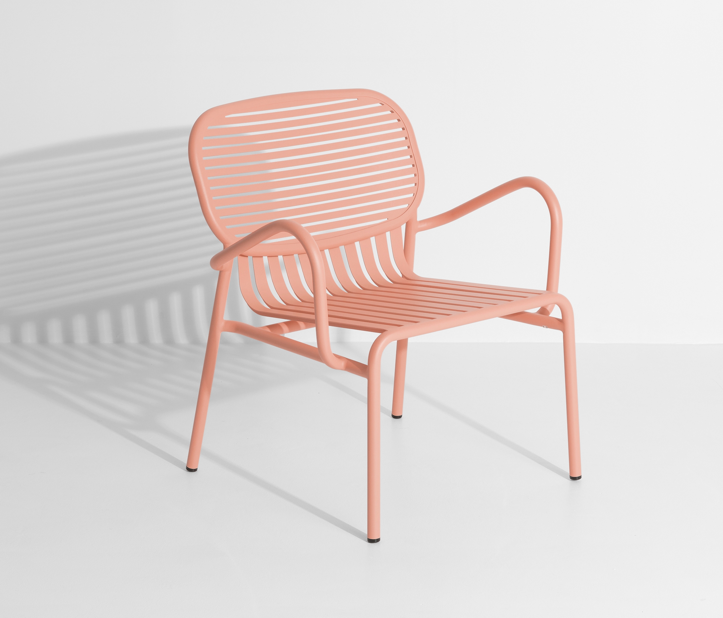 Mostra il prodotto Week-End | Armchair del produttore Petite Friture