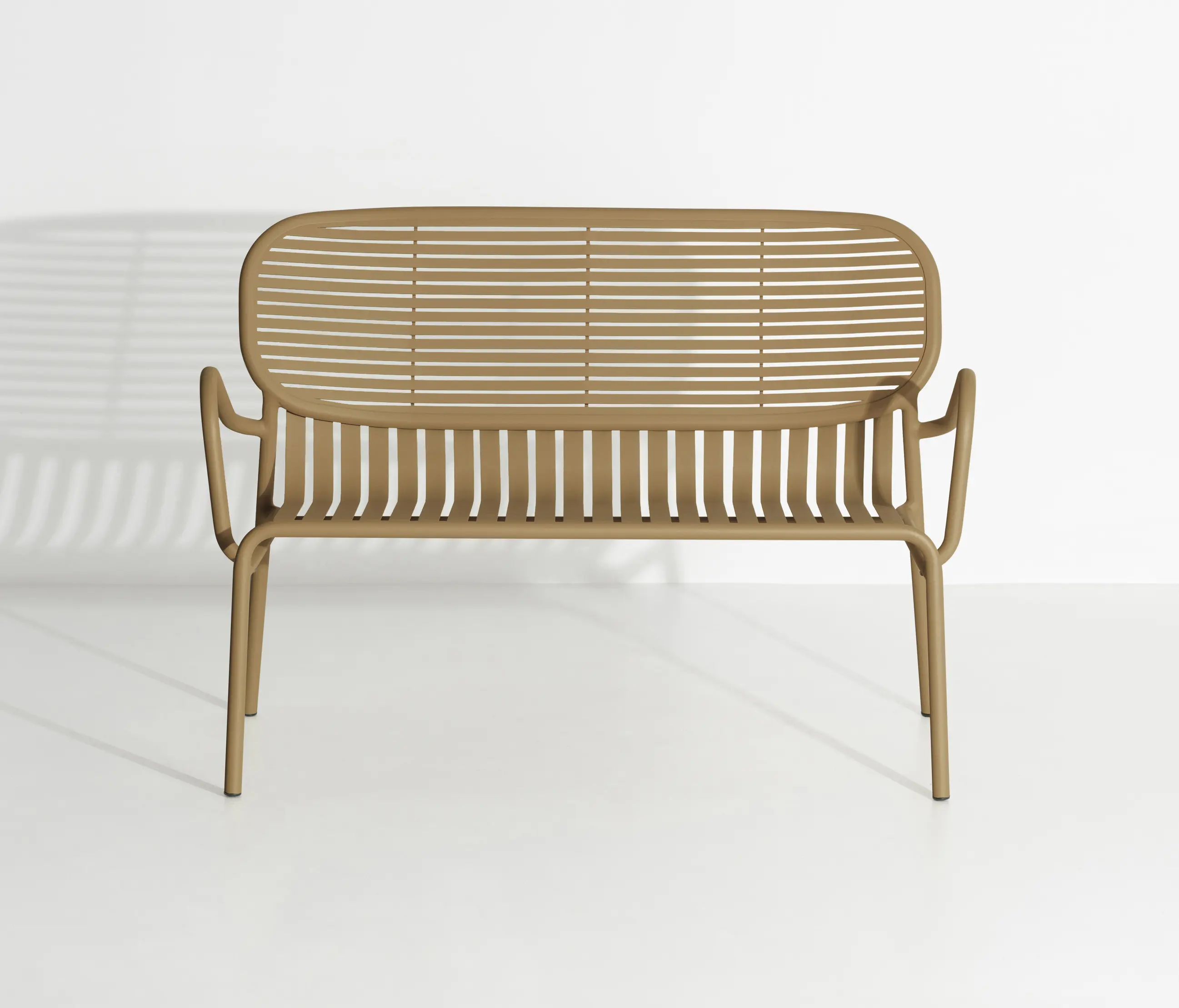 Petite Friture - Week-End | Sofa