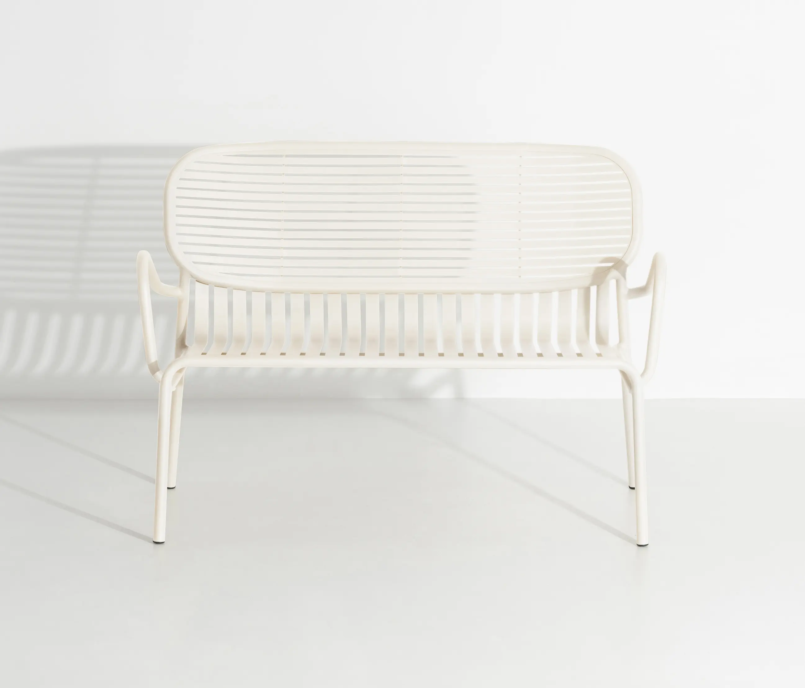 Petite Friture - Week-End | Sofa