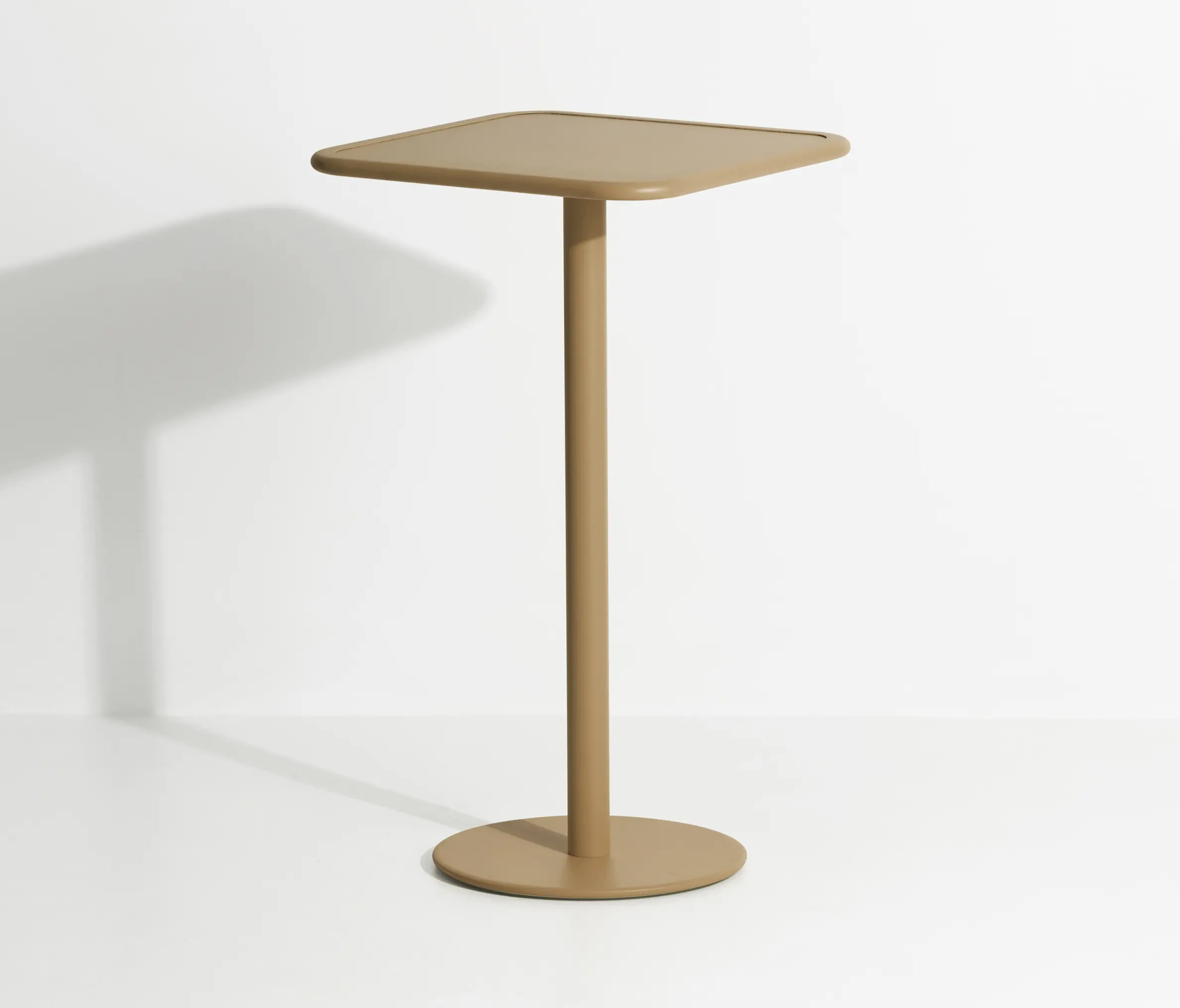 Petite Friture - Week-End | Table haute carrée