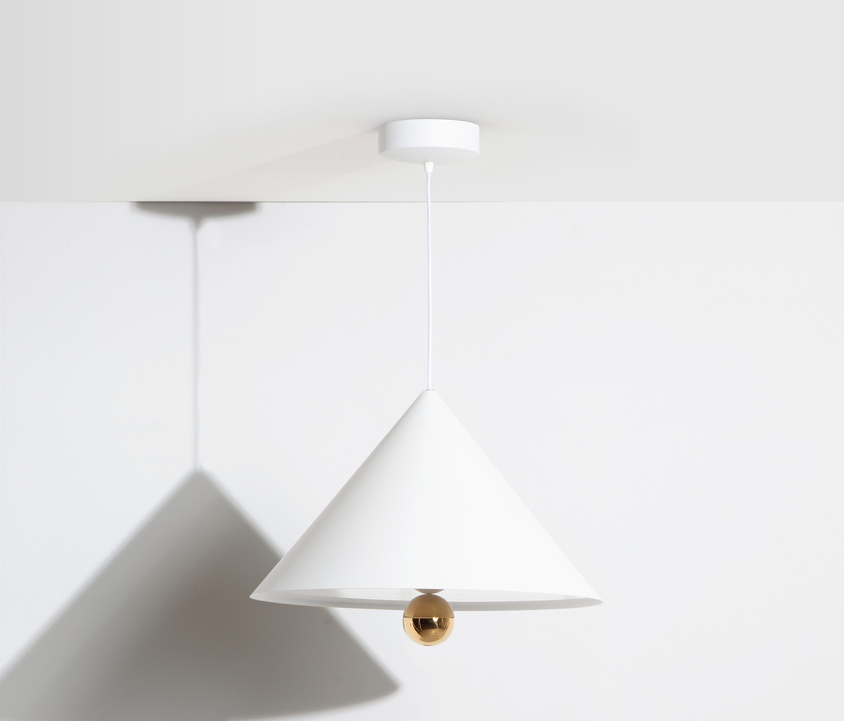 Display product Cherry | Large from manufacturer Petite Friture