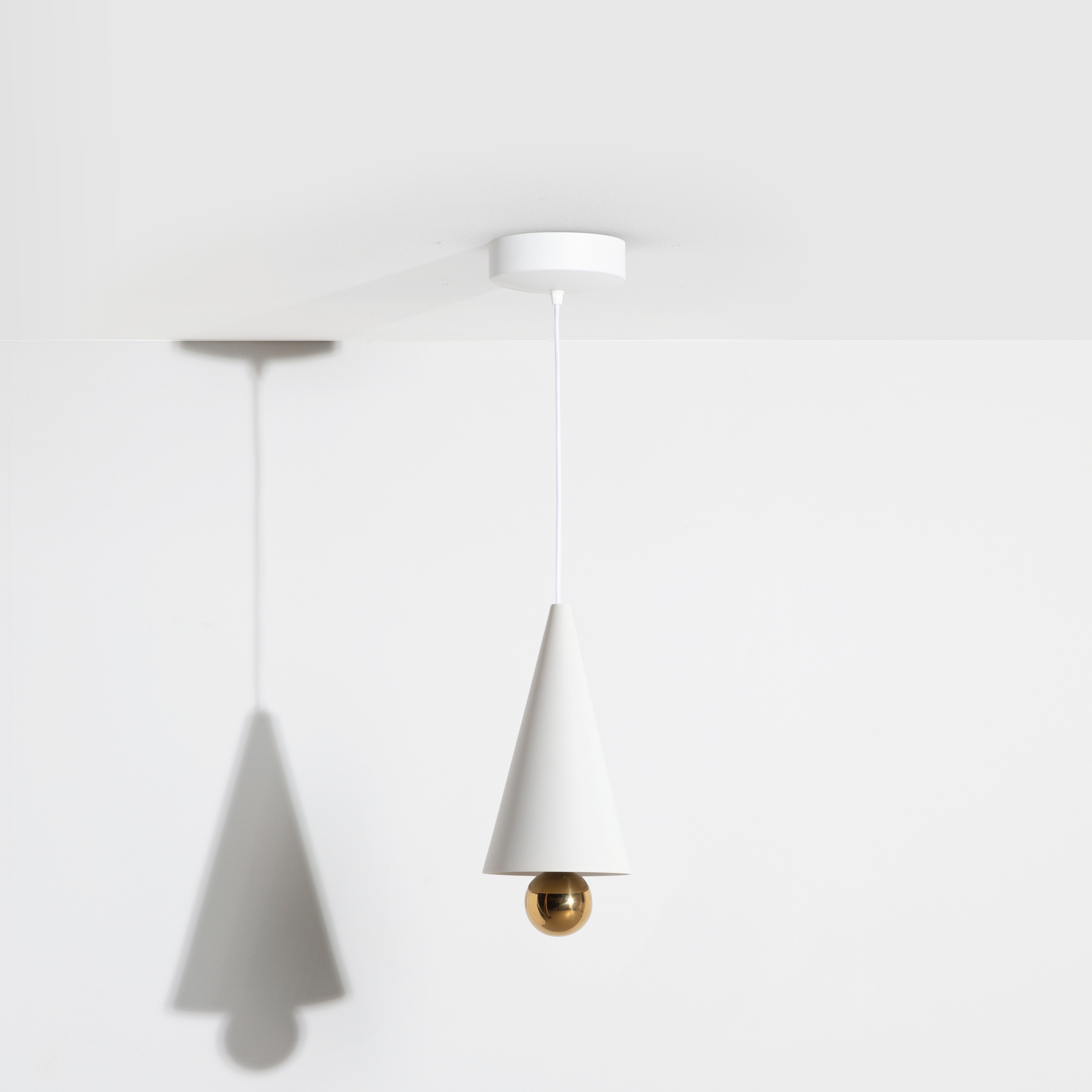 Display product Cherry | Small from manufacturer Petite Friture