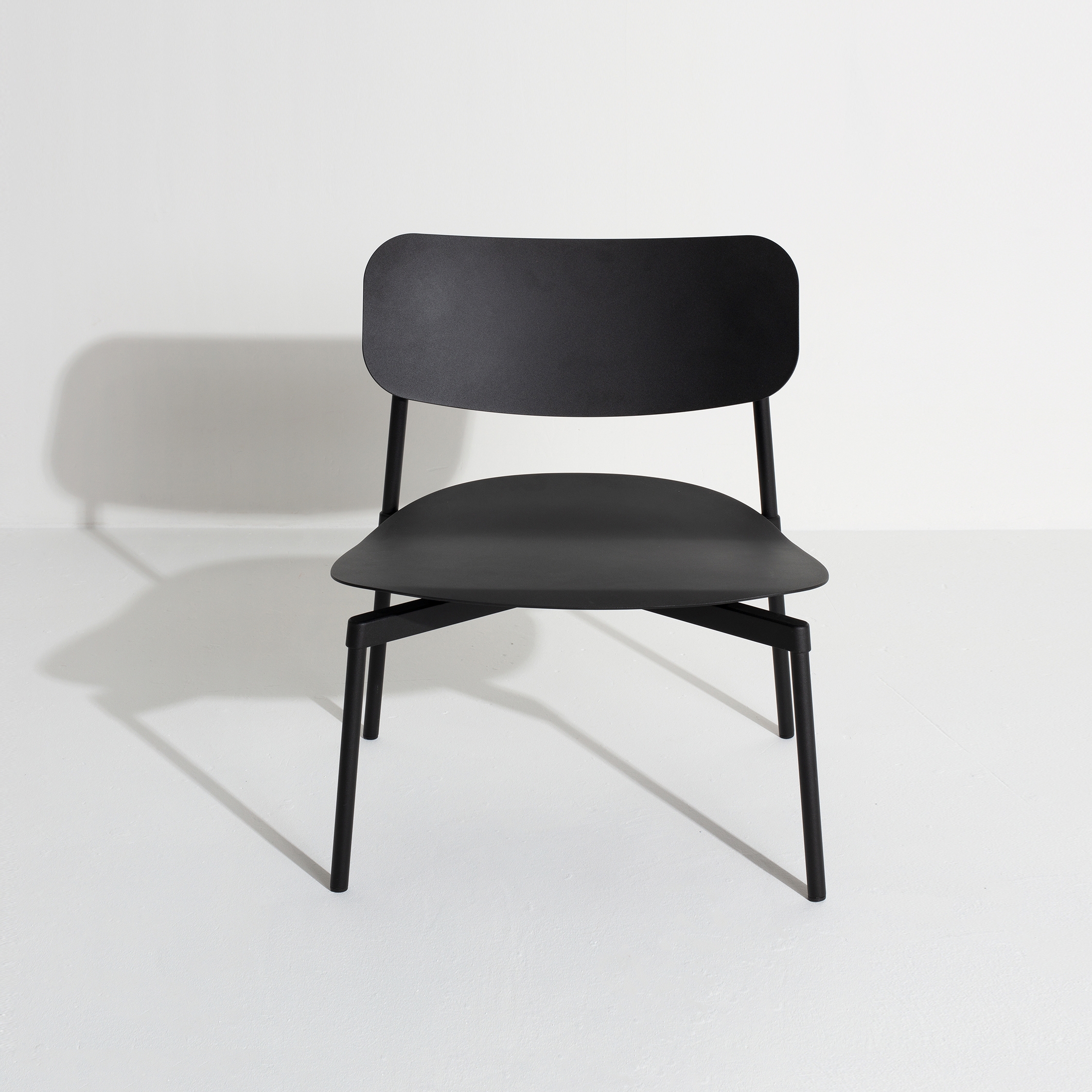 Display product Fromme | Lounge armchair from manufacturer Petite Friture
