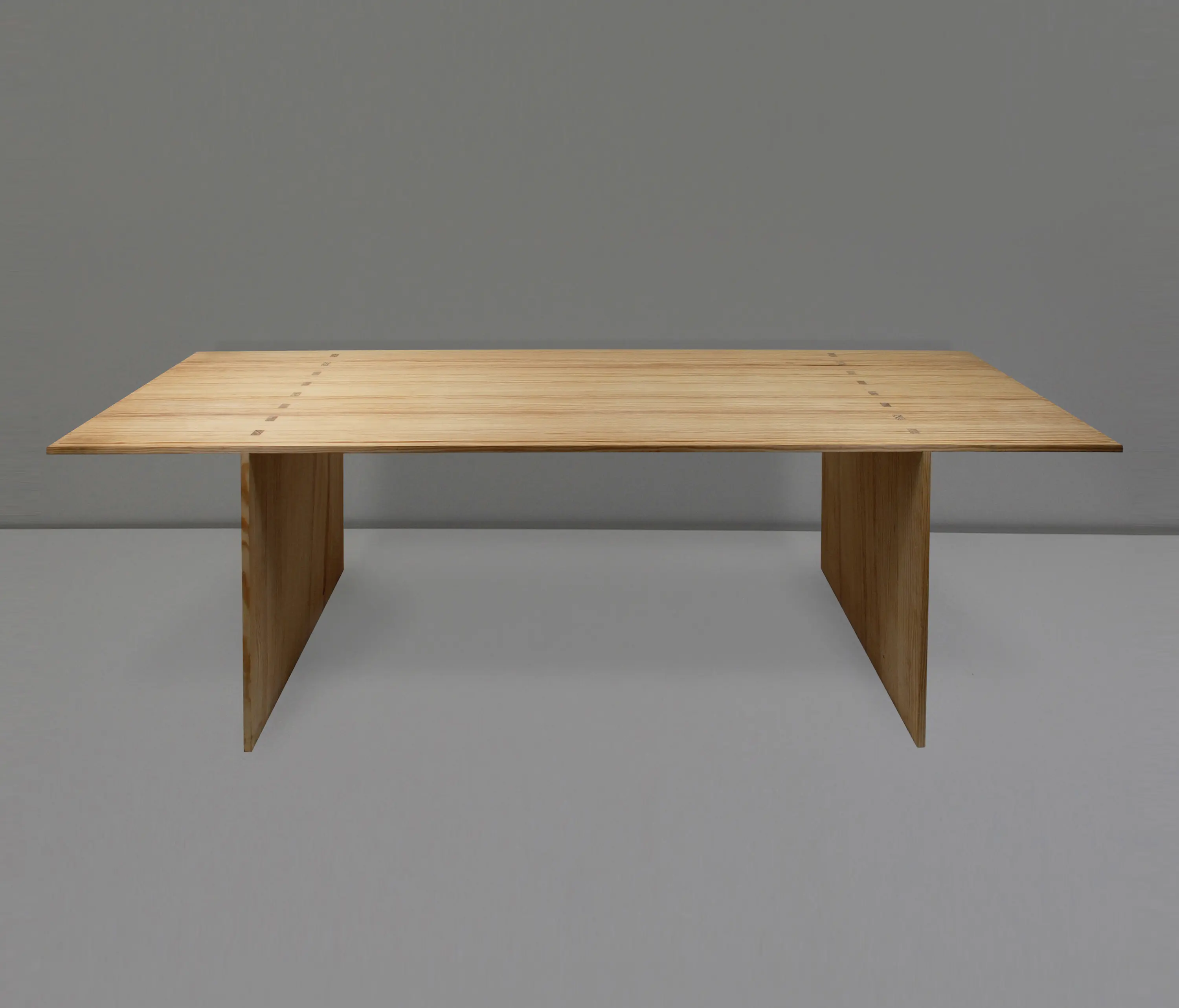 editionformform - NB Tisch