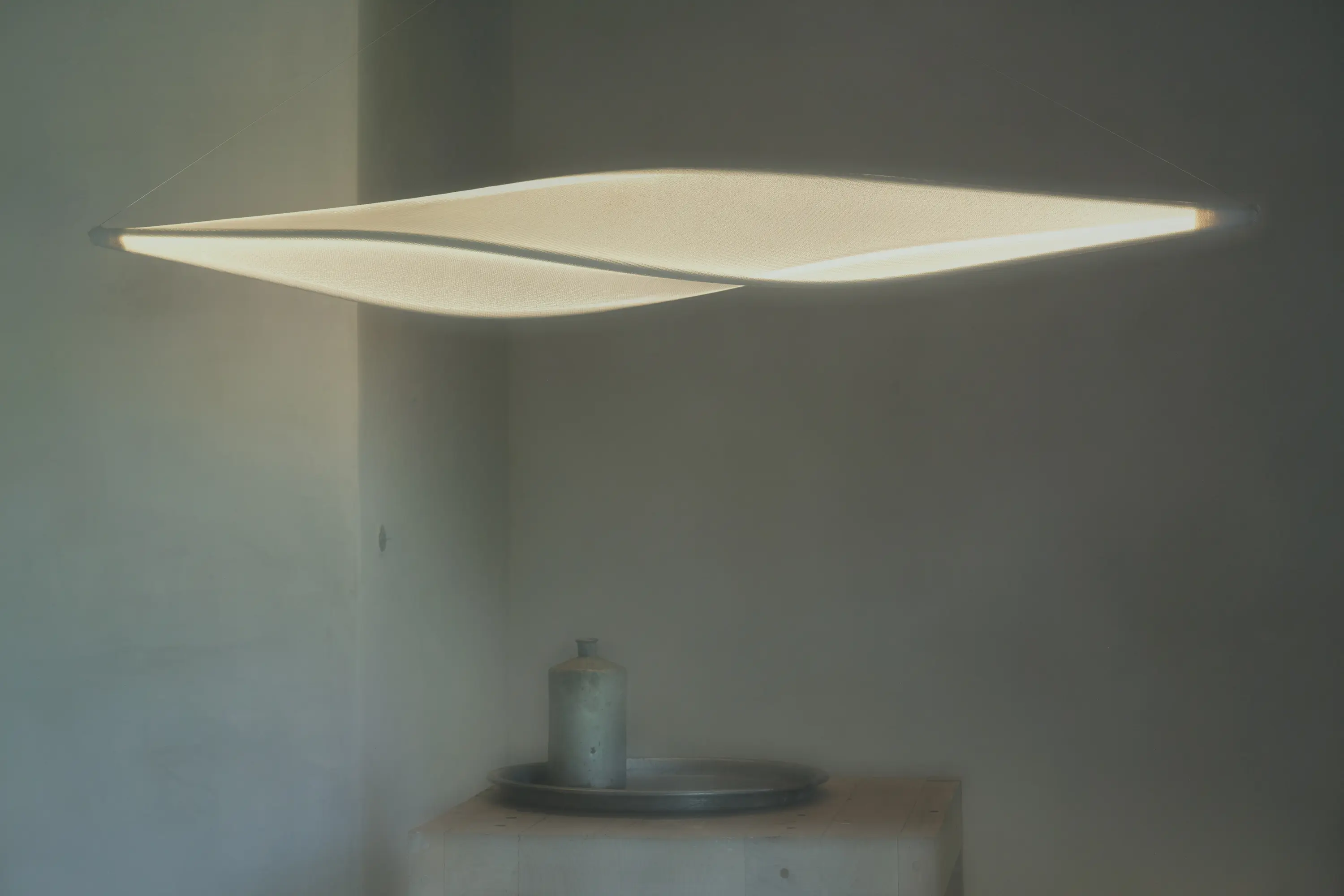 llll - llll.04 suspended horizontally | white