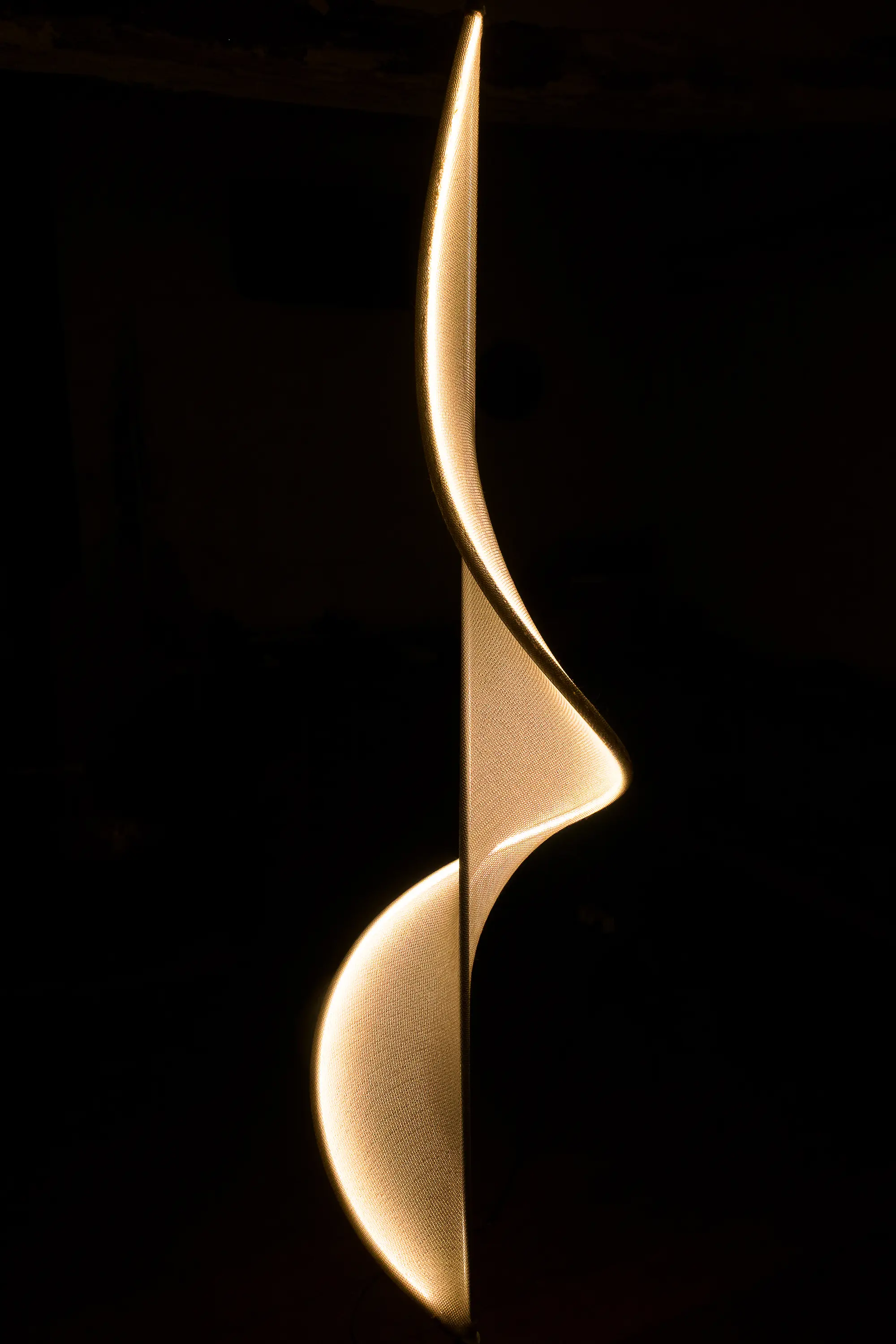 llll - llll.08 standing lamp | gold