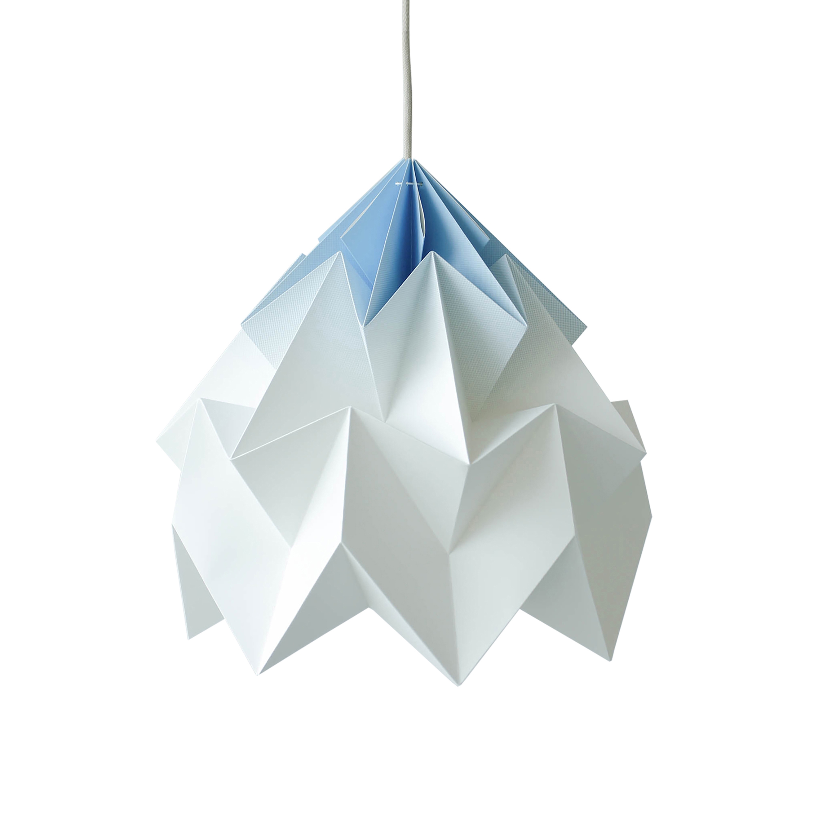 Produkt Moth XL Lamp - Gradient Blue des Herstellers Studio Snowpuppe anzeigen