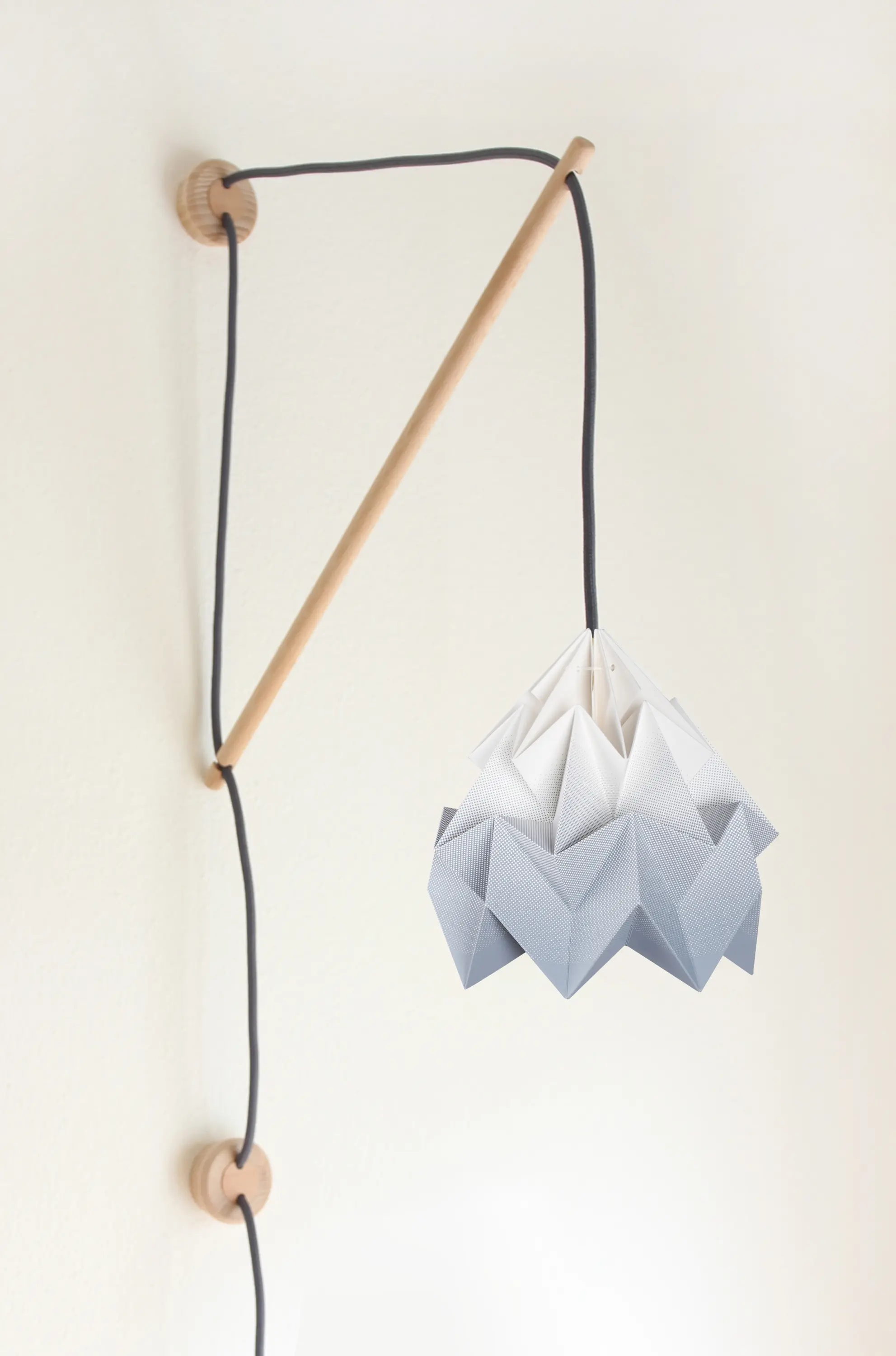 Studio Snowpuppe - Klimoppe Moth Gradient – Mint