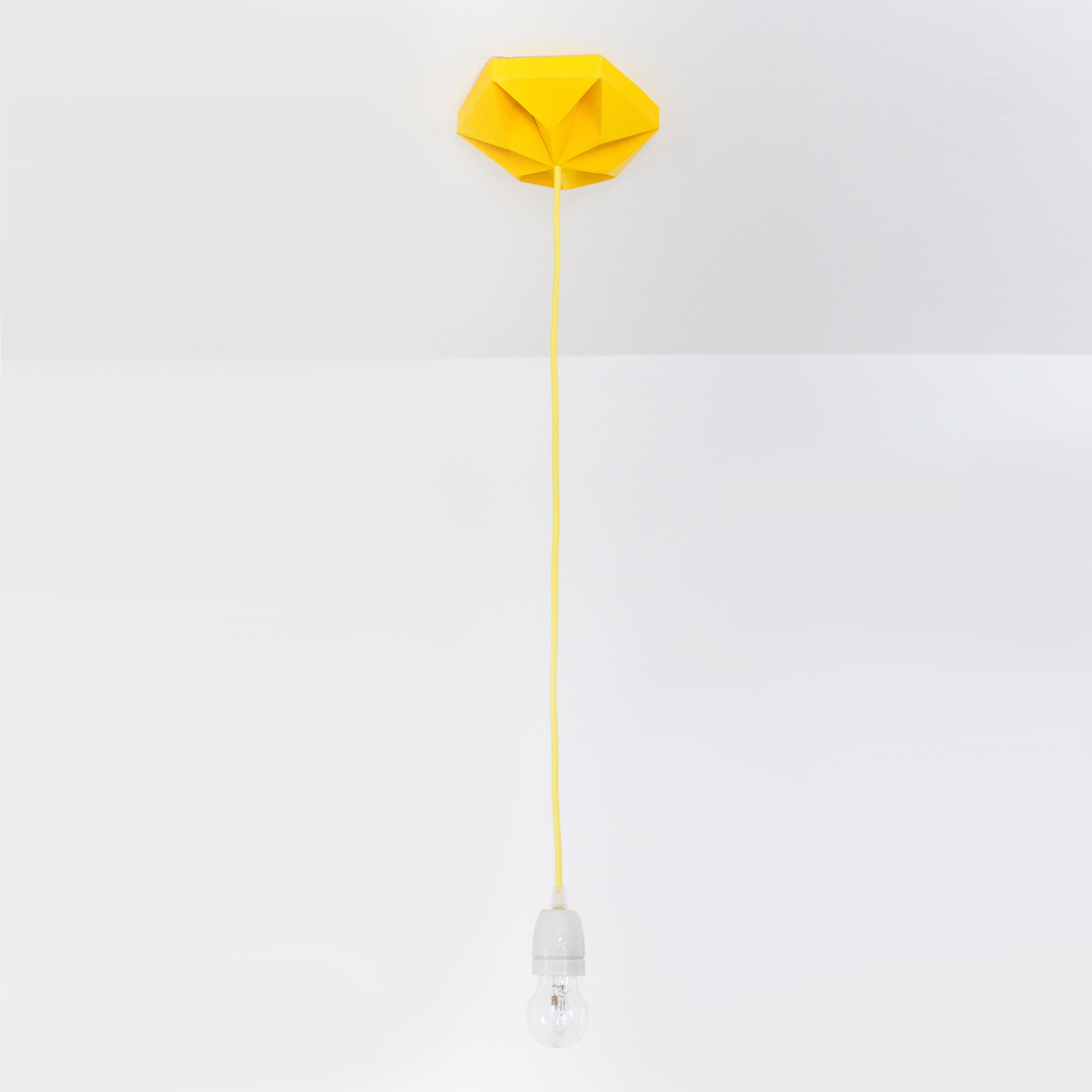 Produkt Kroonuppe Ceilingrose - Gold Yellow des Herstellers Studio Snowpuppe anzeigen