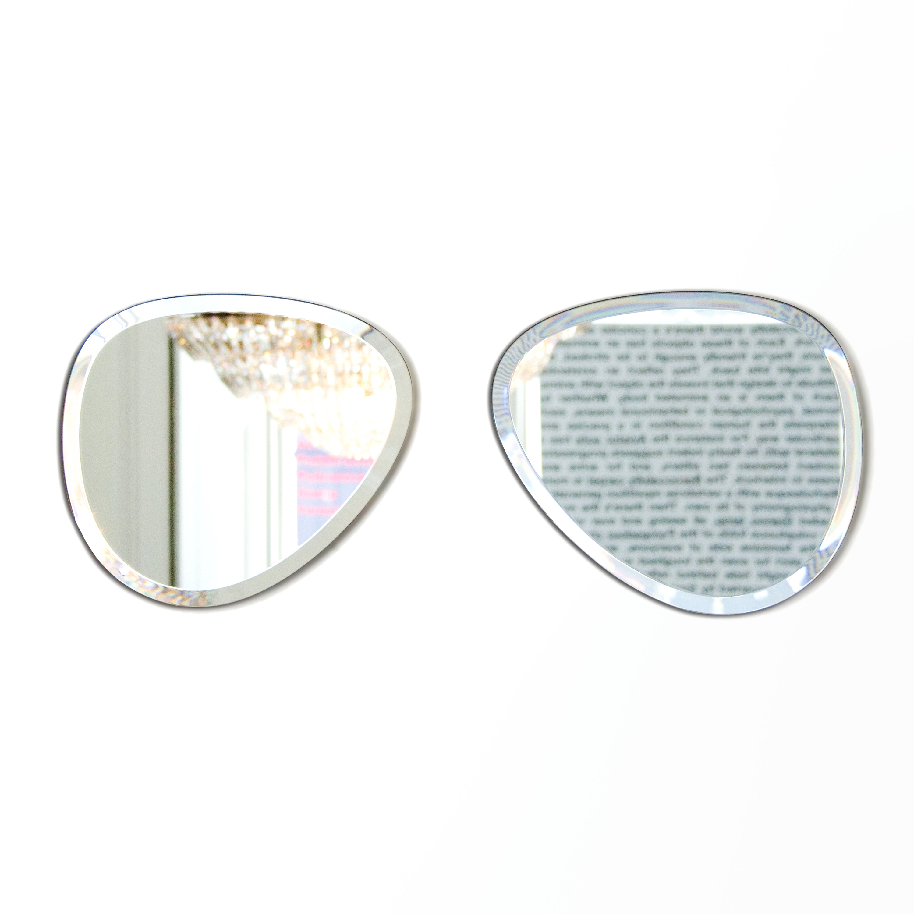 Produkt Aviator mirror des Herstellers Nigel Coates Studio anzeigen
