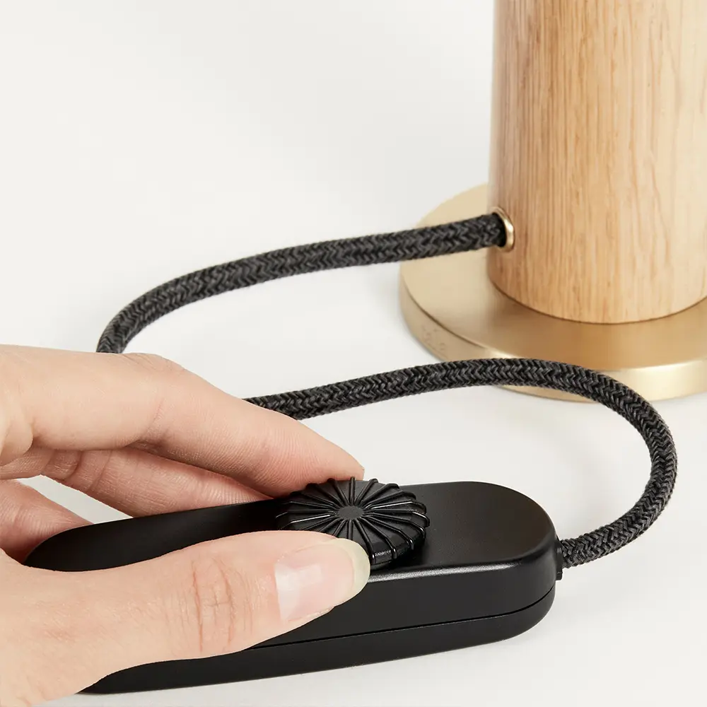 Tala - Knuckle Table Lamp Oak with Sphere IV Bulb EU