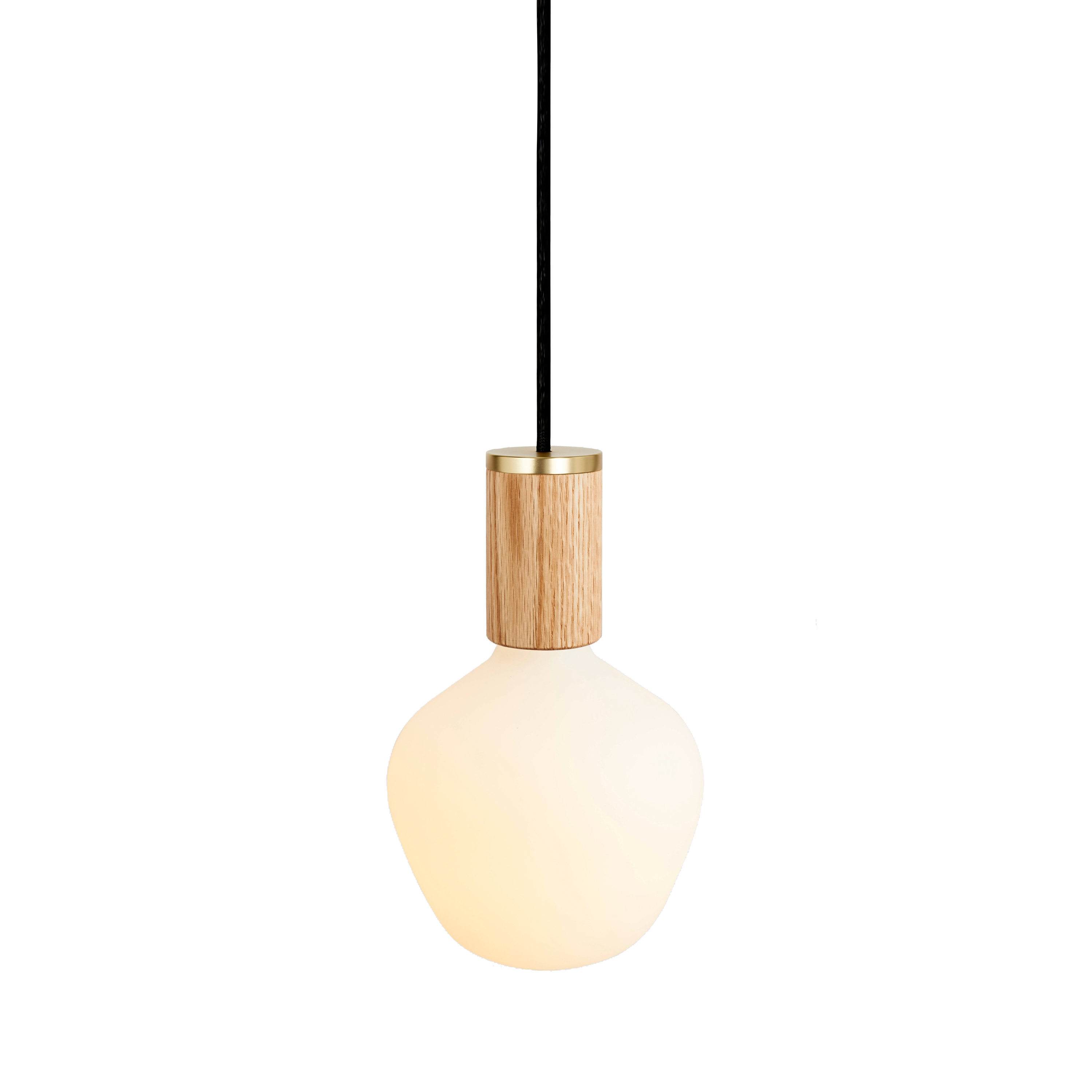 Mostra il prodotto Enno Pendant Light del produttore Tala