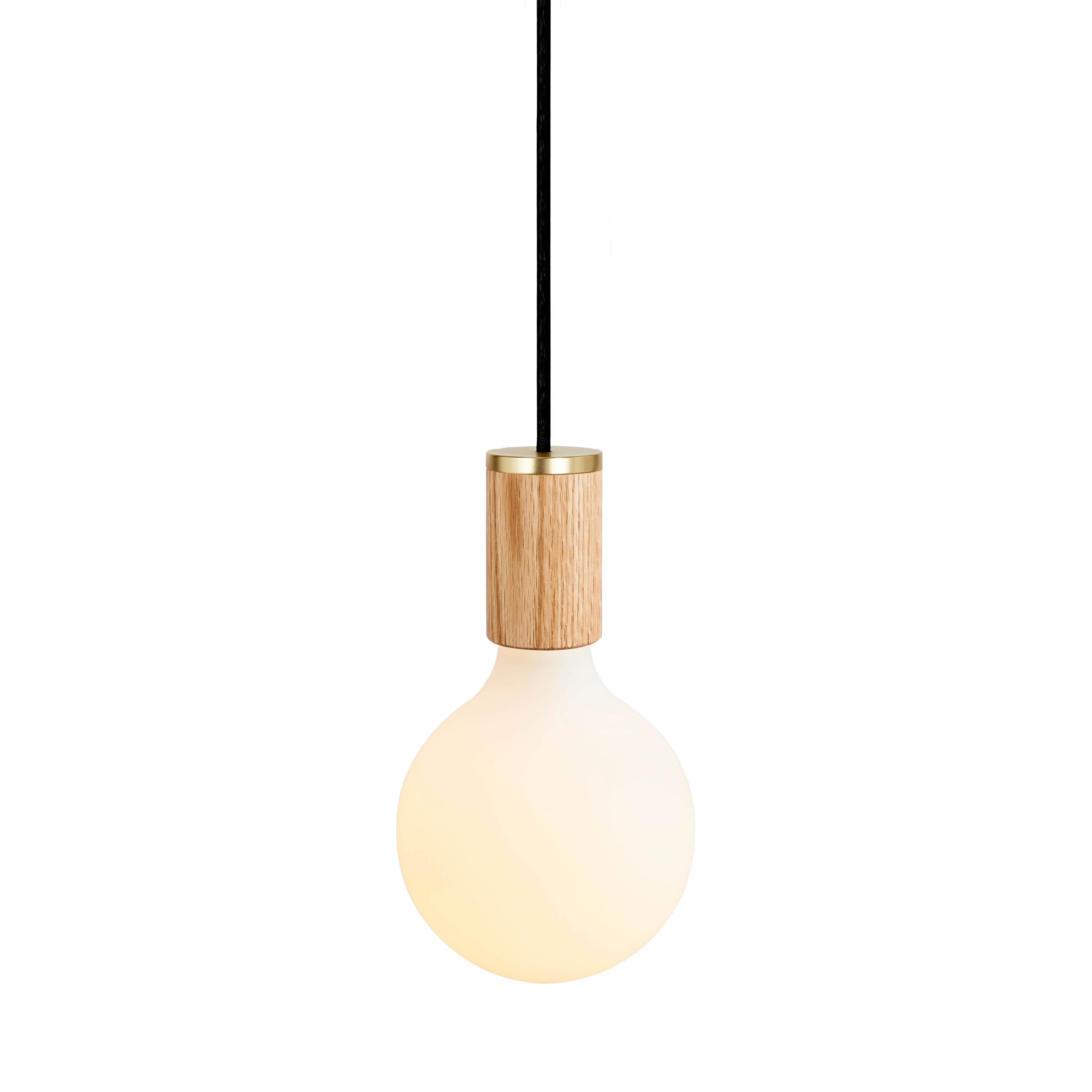 Mostra il prodotto Porcelain III Pendant Light del produttore Tala
