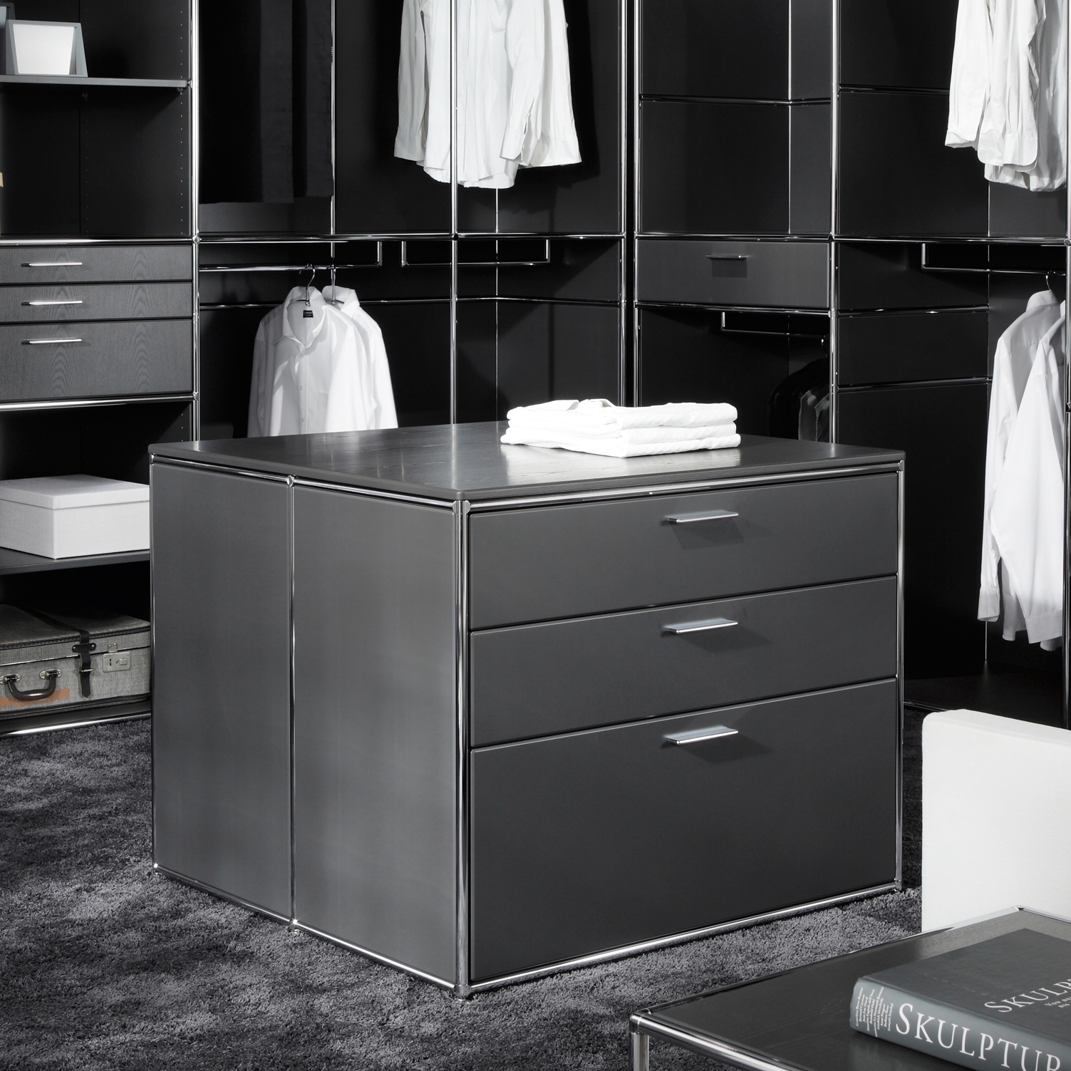 Display product Double chest of drawers from manufacturer Dauphin Home