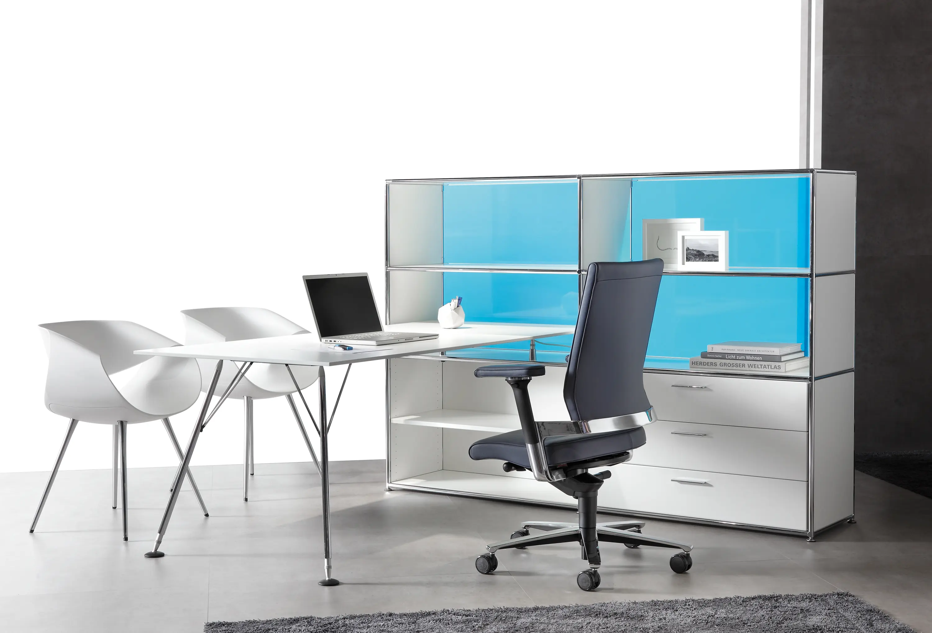 Dauphin Home - Workstation