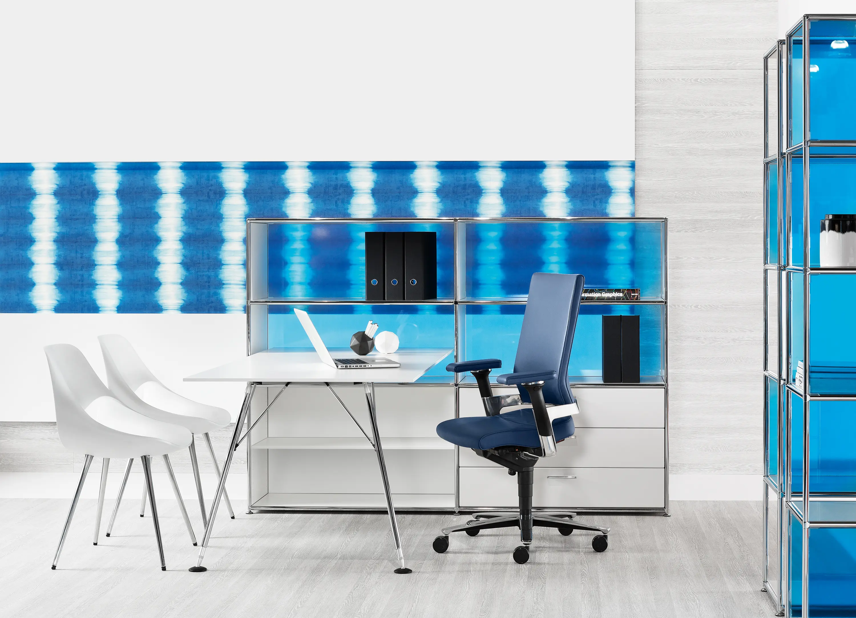 Dauphin Home - Workstation