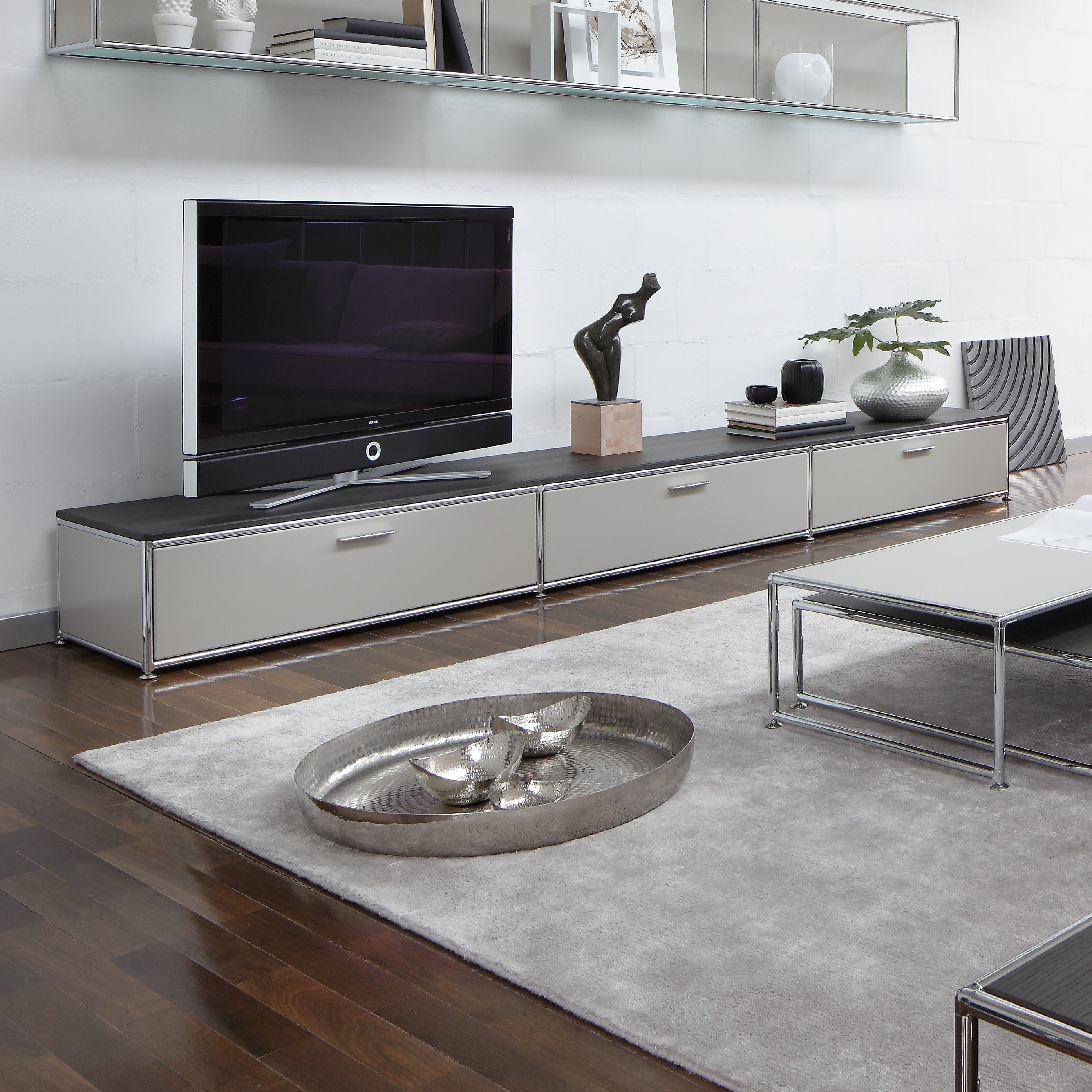 Produkt Lowboard des Herstellers Dauphin Home anzeigen