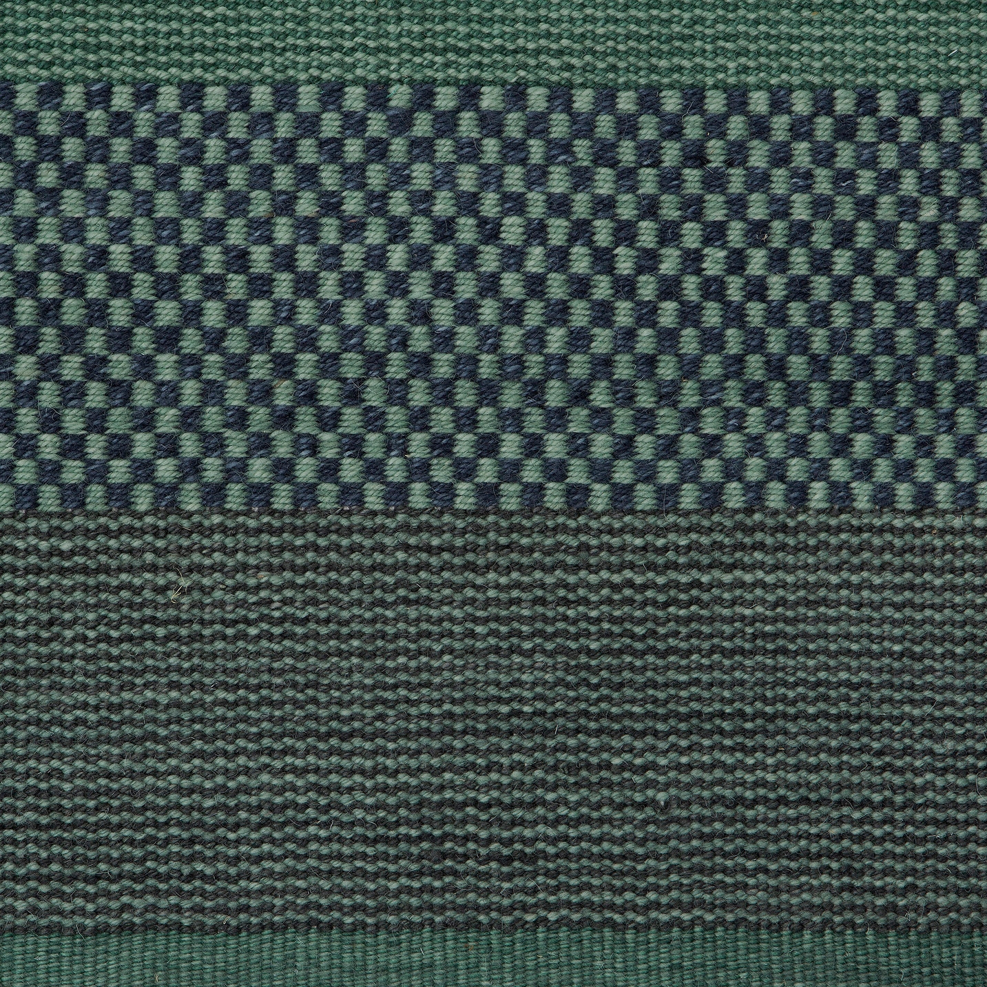 Veronica handwoven rug in wool and cotton
