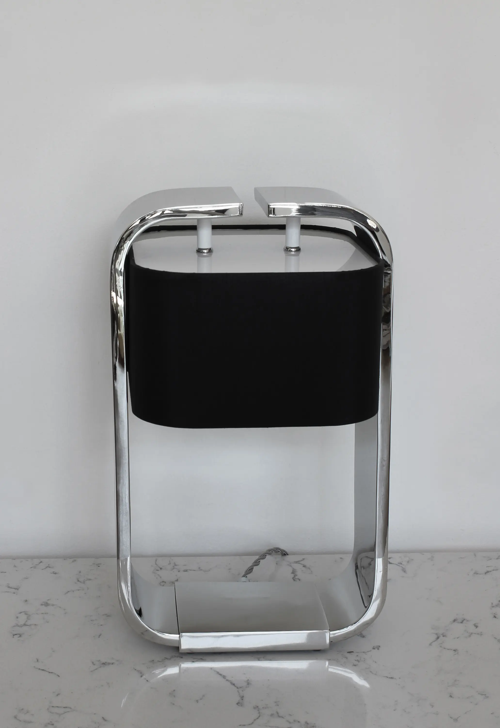 Martin Huxford Studio - Perfect Curve Table Lamp
