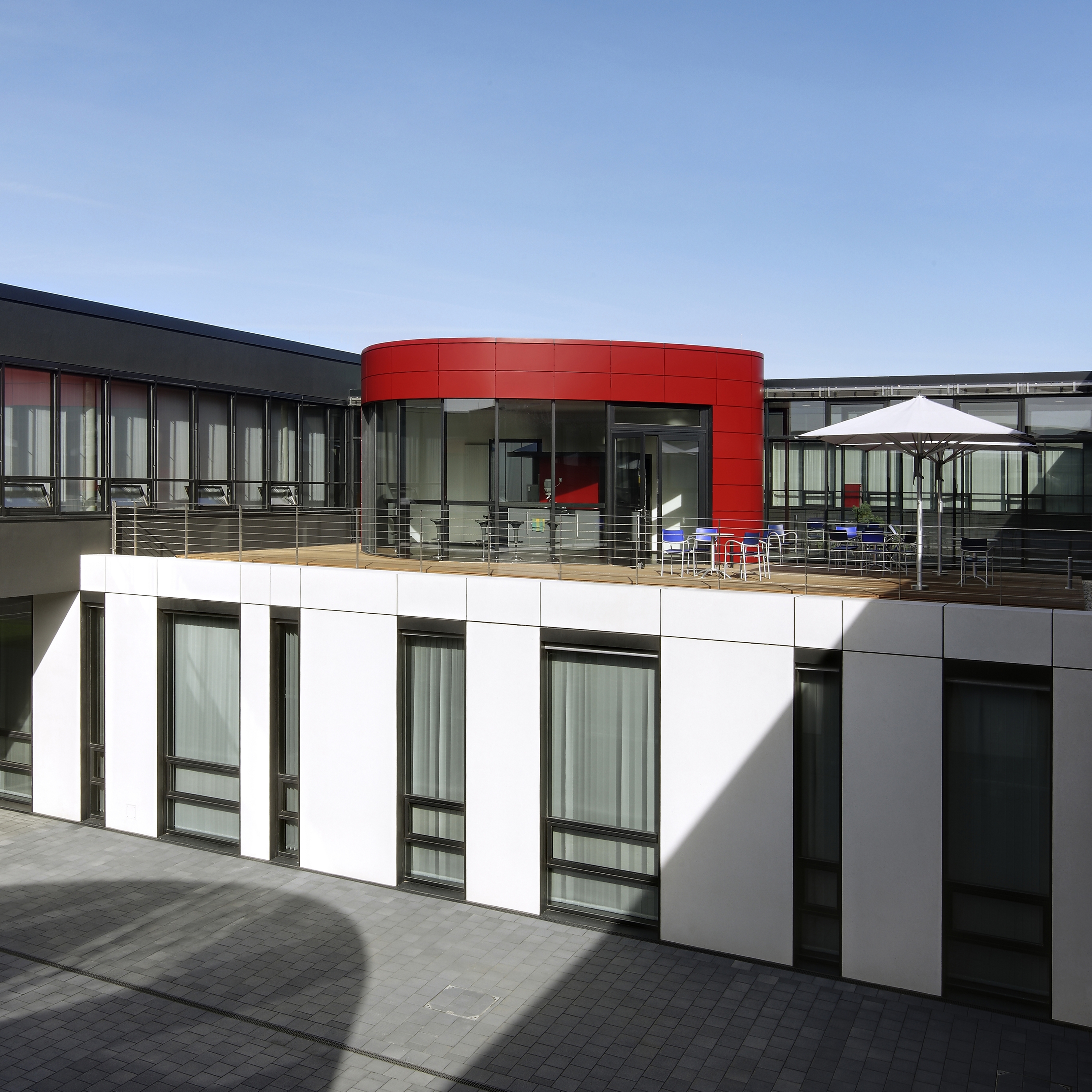 Display product Architectural precast cladding from manufacturer Hering Architectural Concrete