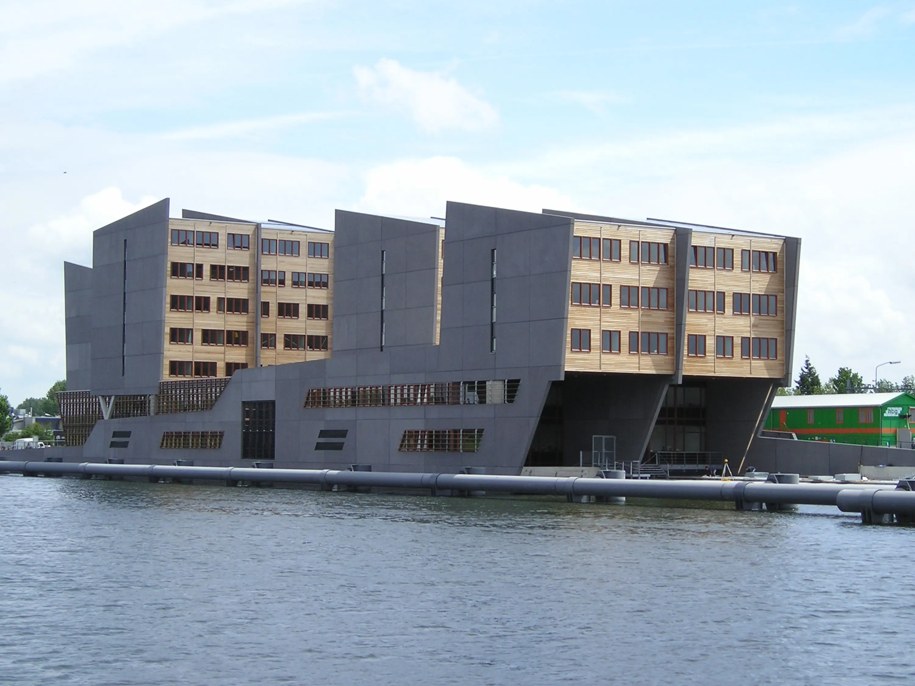 Hering Architectural Concrete - Concrete sandwich façades