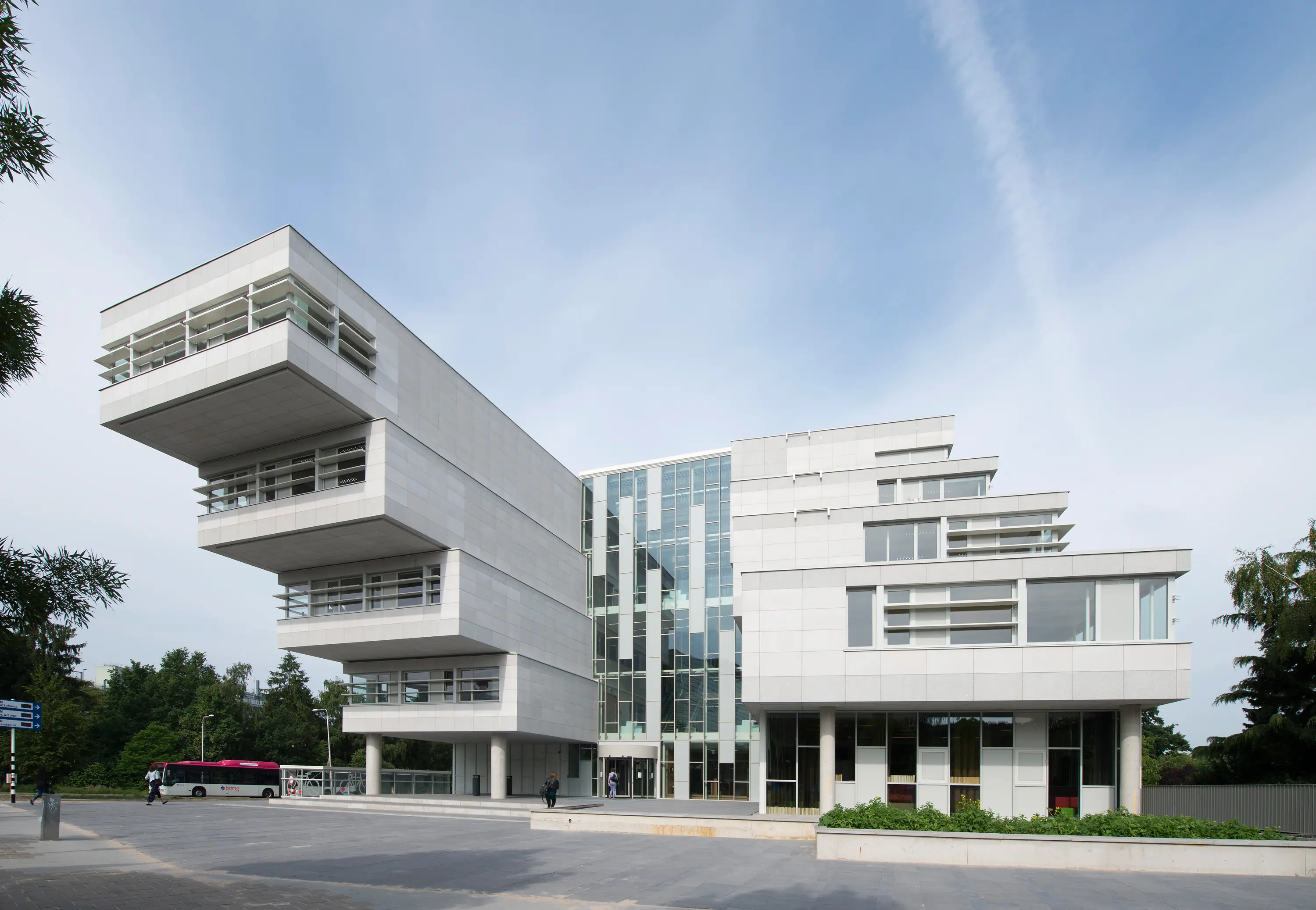 Hering Architectural Concrete - betoShell® CLASSIC