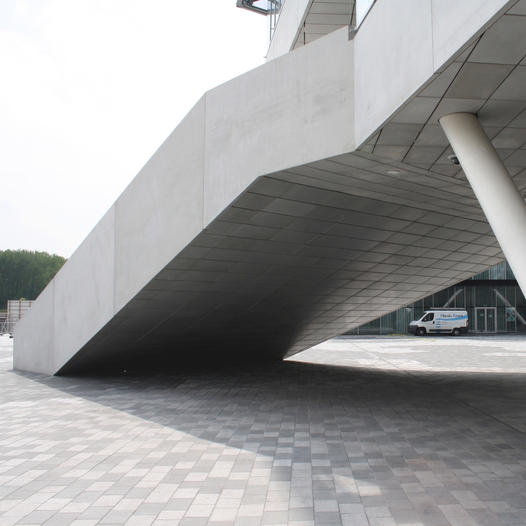Display product betoShell® CLASSIC from manufacturer Hering Architectural Concrete