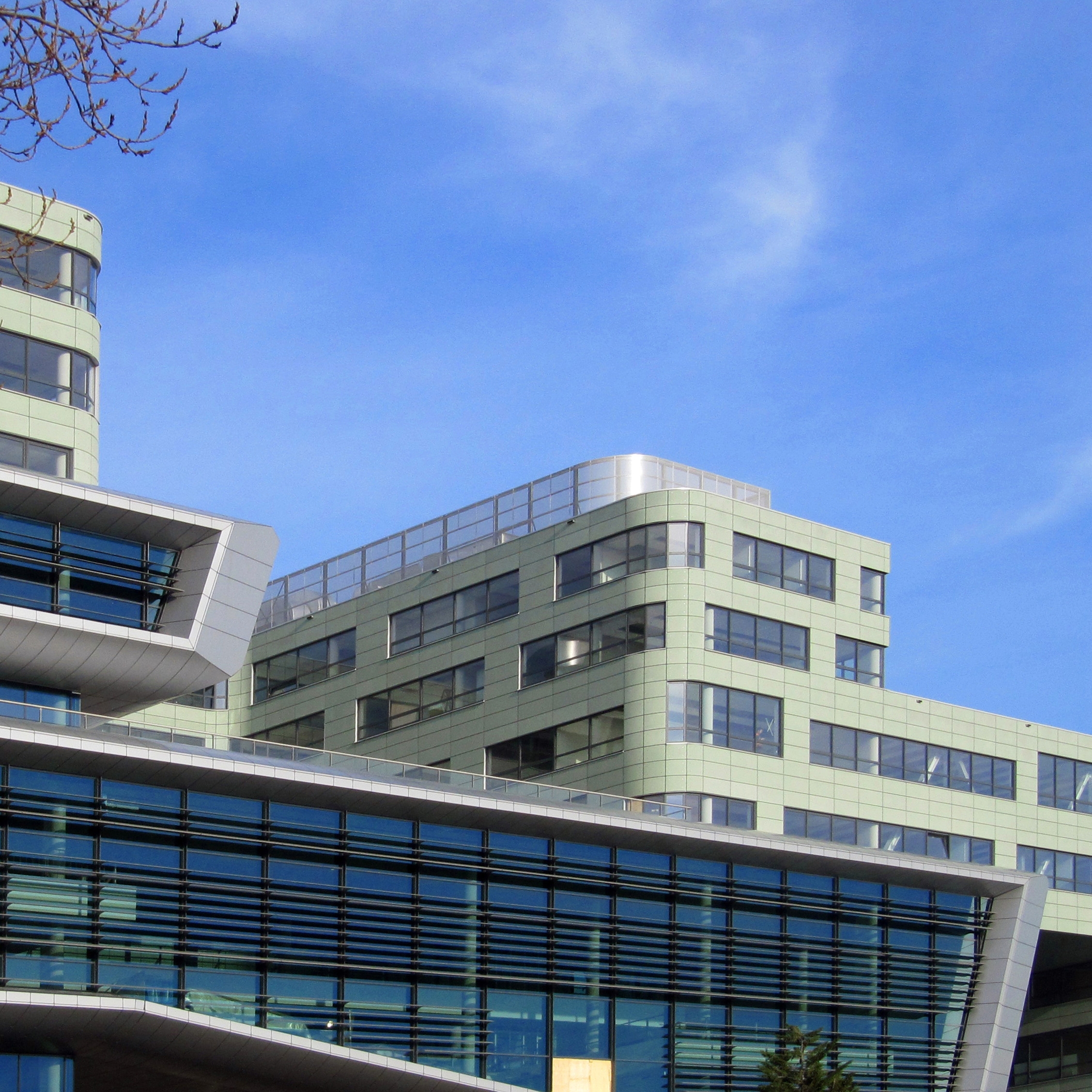 Display product betoShell® FLEX30 from manufacturer Hering Architectural Concrete