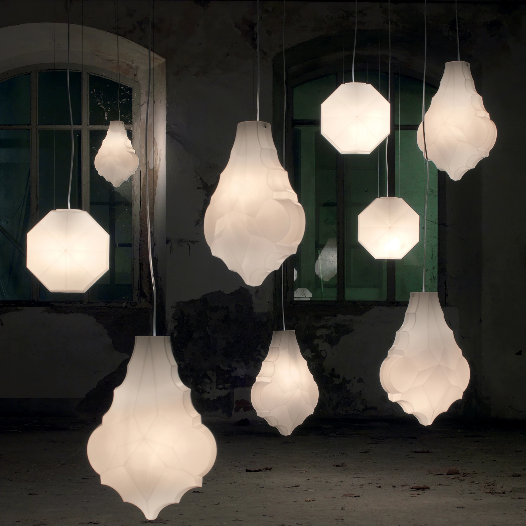 SUSPENSION LAMPS
