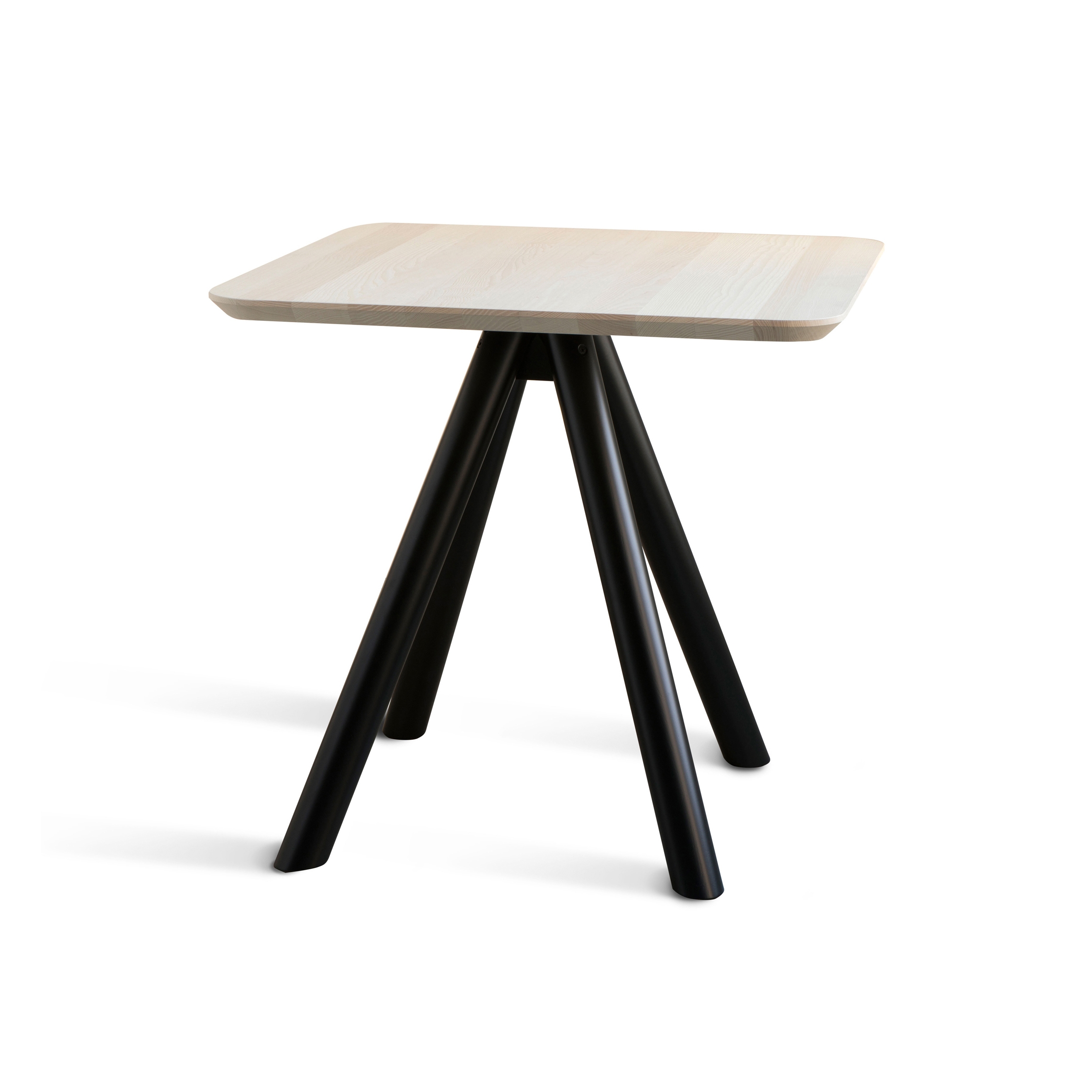 Produkt Aky Contract table 0098 4 des Herstellers TrabÀ anzeigen