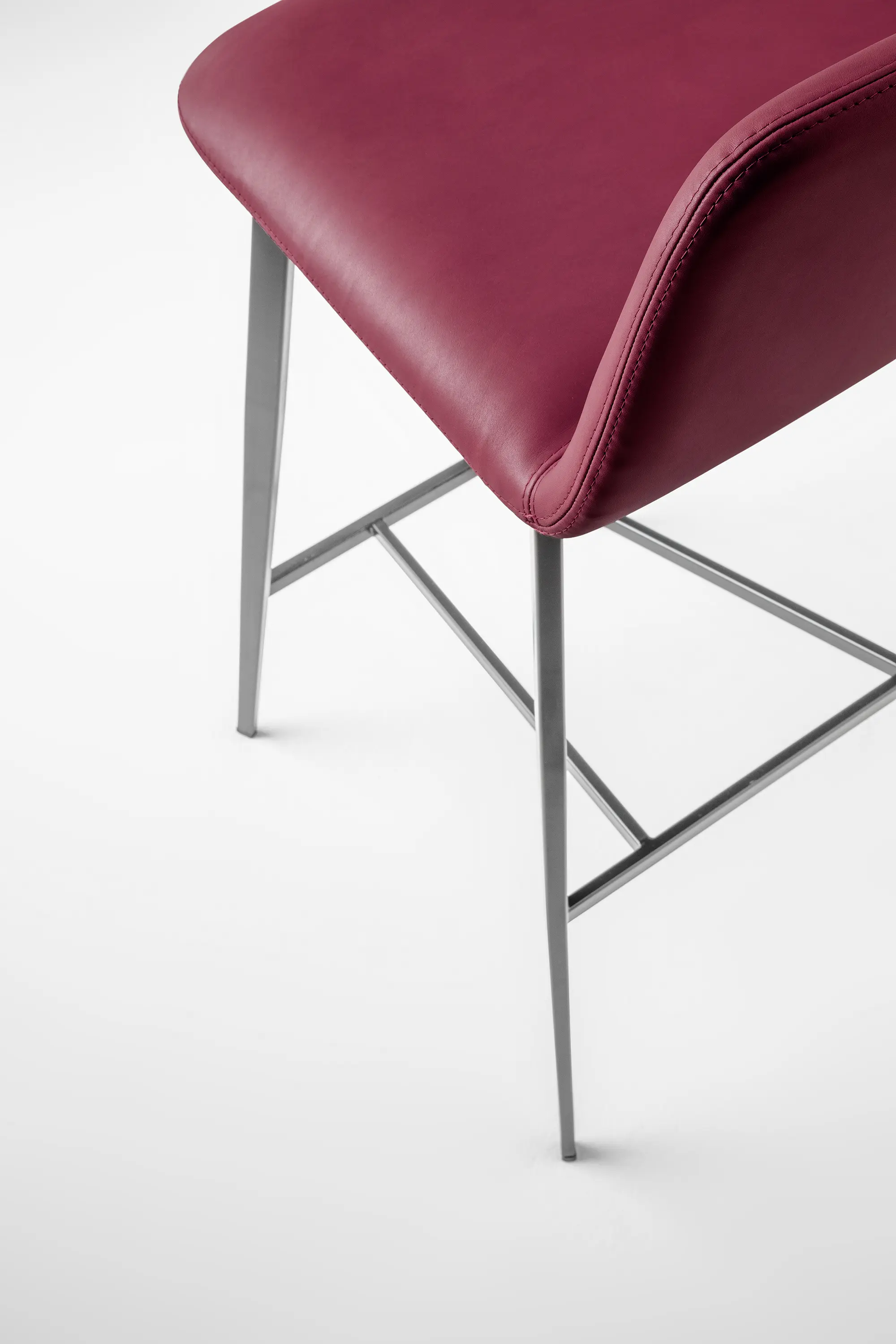 TrabÀ - Bardot Stool Met 0032