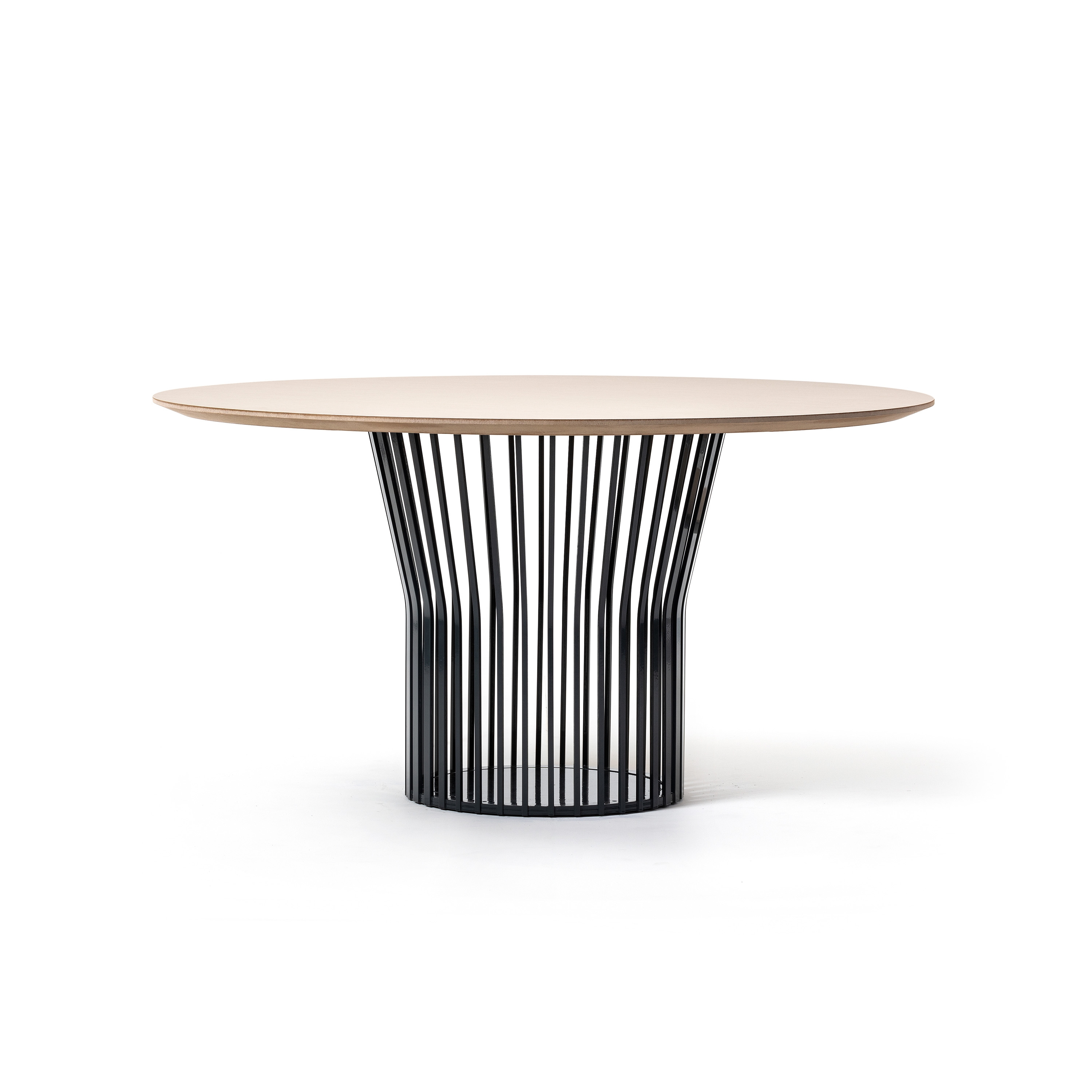 Display product Ray table 0142 from manufacturer TrabÀ