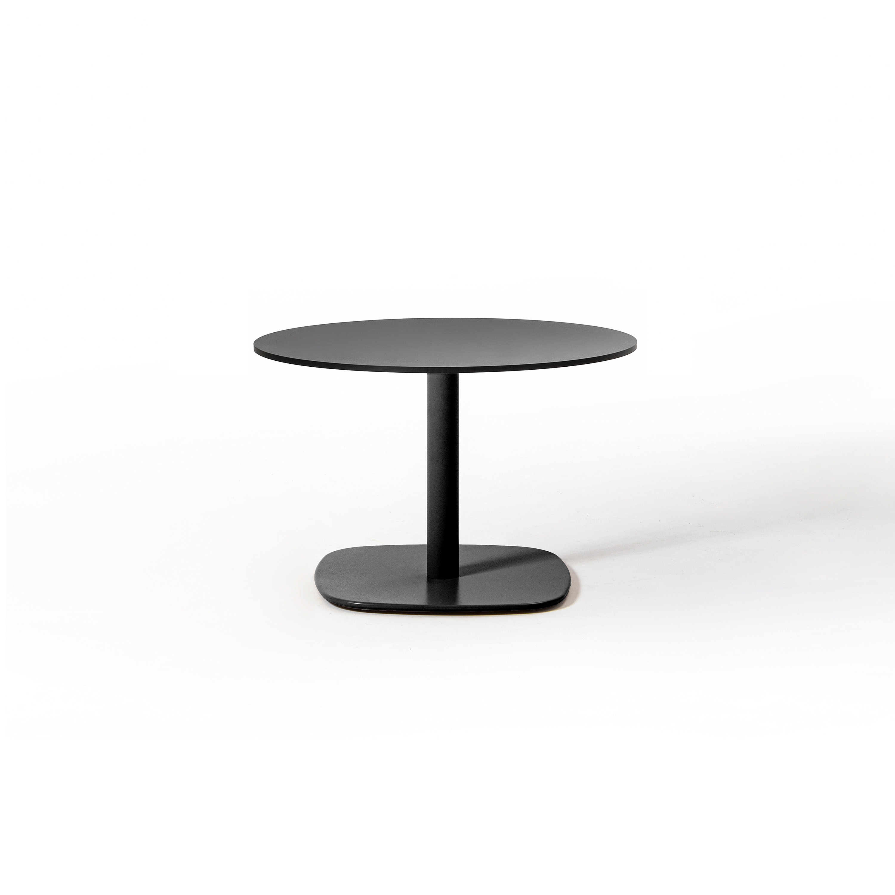 Display product Round table 533-3 from manufacturer TrabÀ
