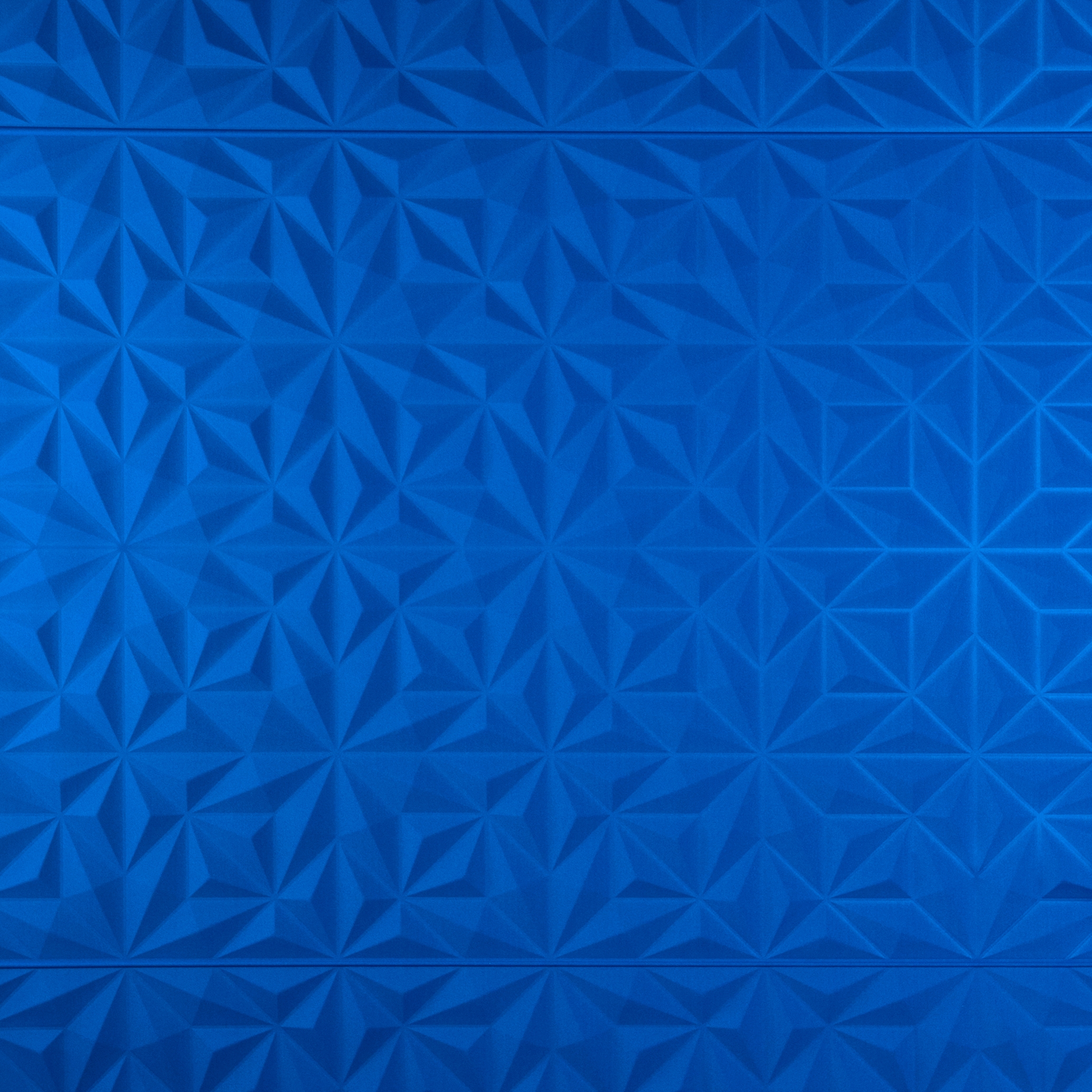 Display product Intrigue Rosace from manufacturer Arte