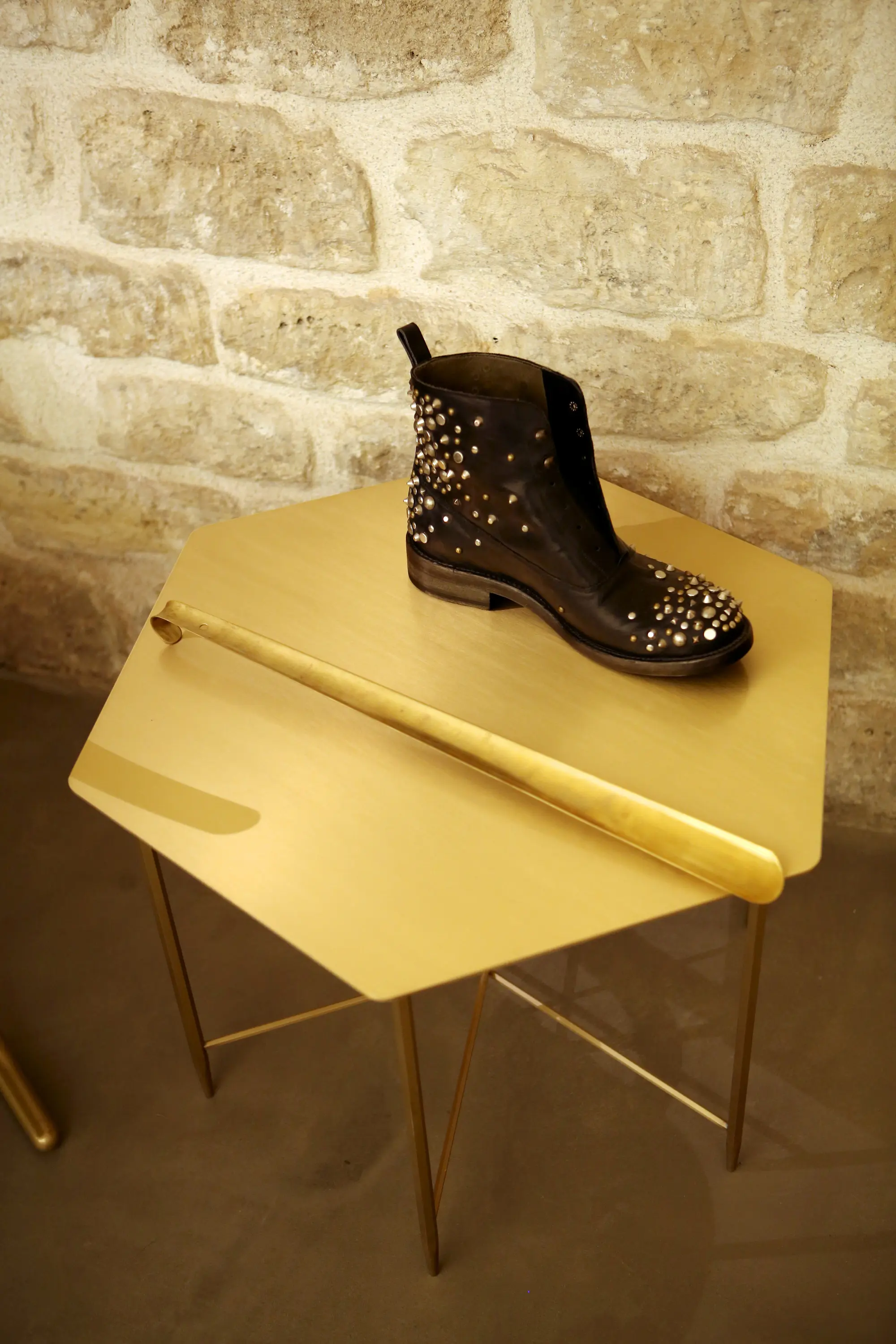 Studio Warm - MARINA TABLES