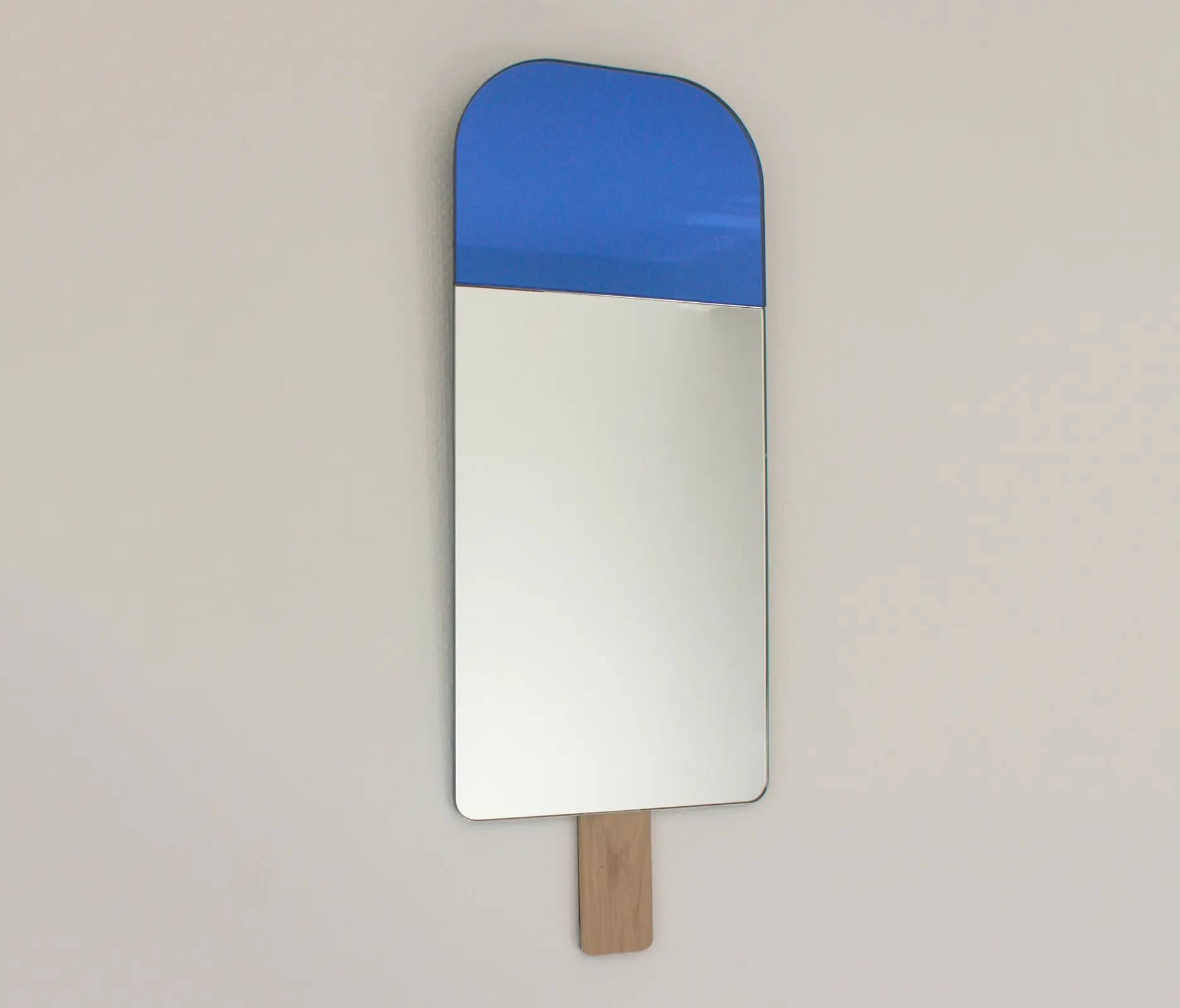 EO - Ice Cream mirror