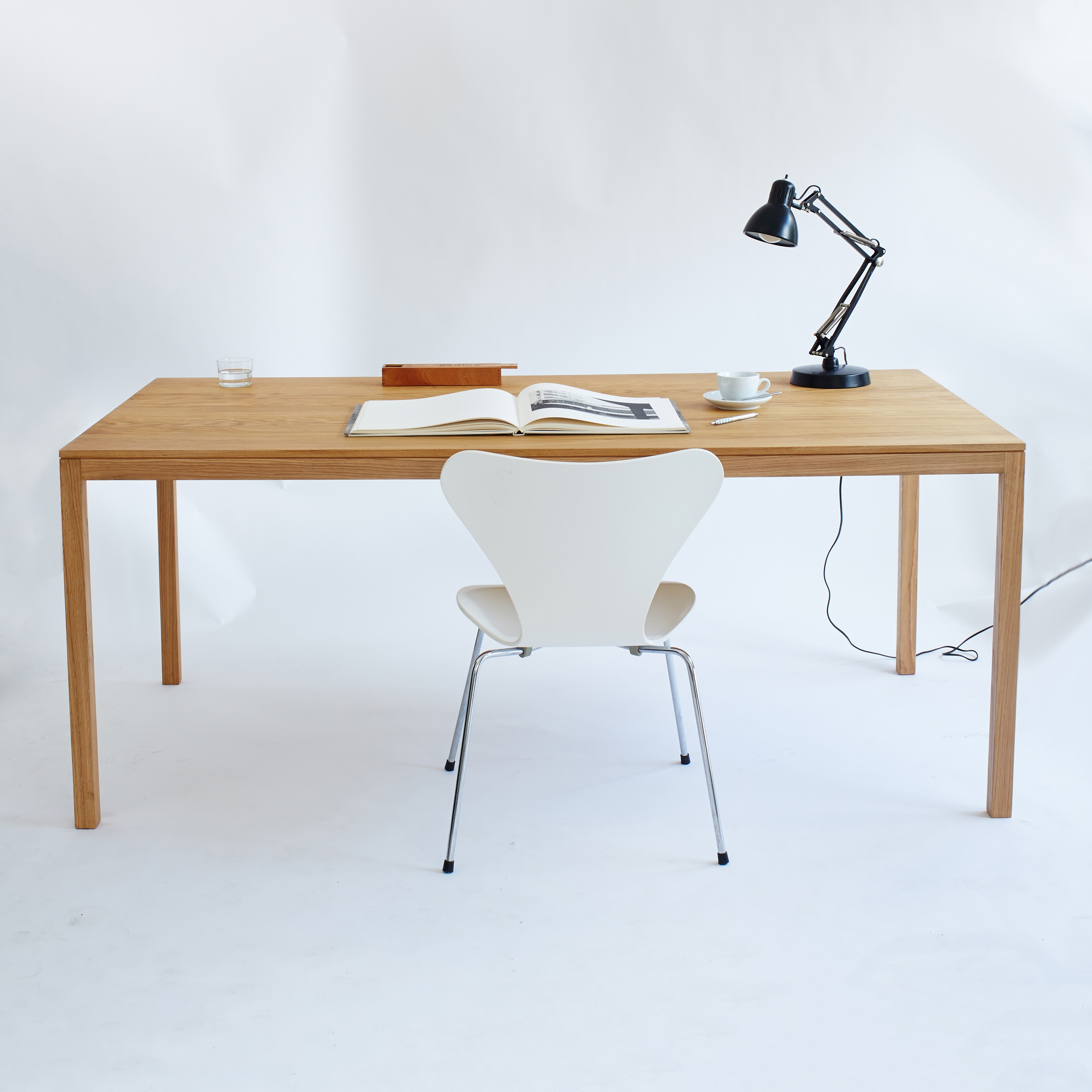 Produkt Up Table des Herstellers EO anzeigen