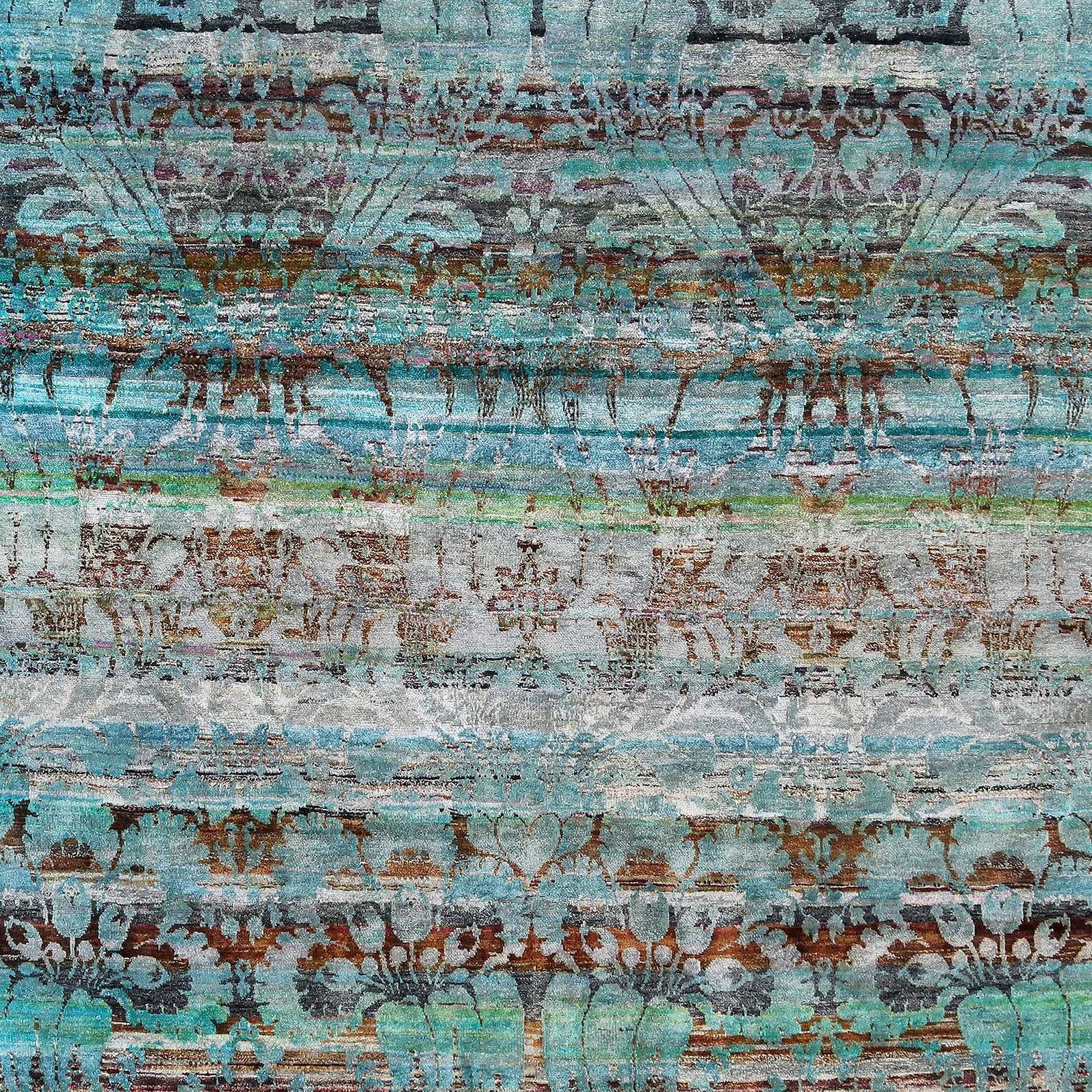 Afficher le produit Kundan Pure Silk Baroque 2 du fabricant Zollanvari