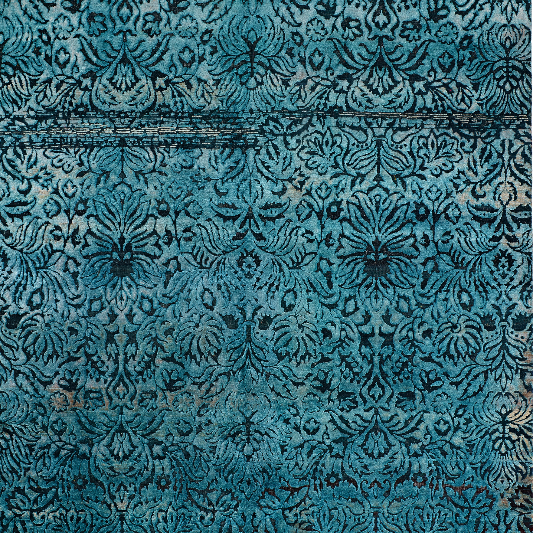 Afficher le produit Kundan Pure Silk Floral du fabricant Zollanvari