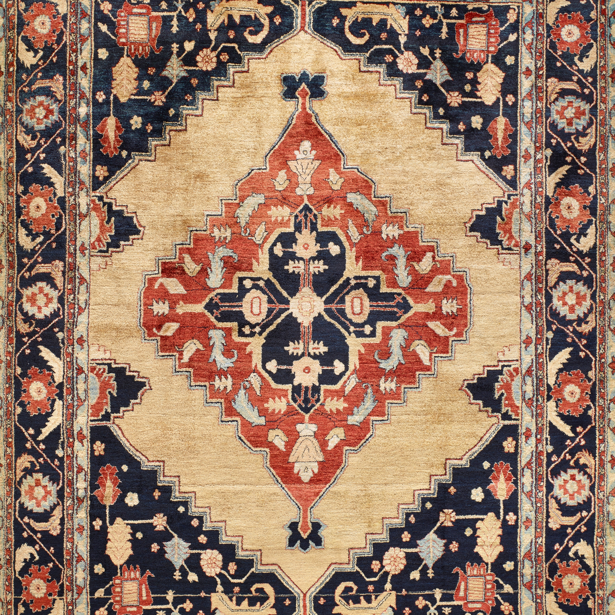 Produkt Transitional Formal Heritz Design des Herstellers Zollanvari anzeigen