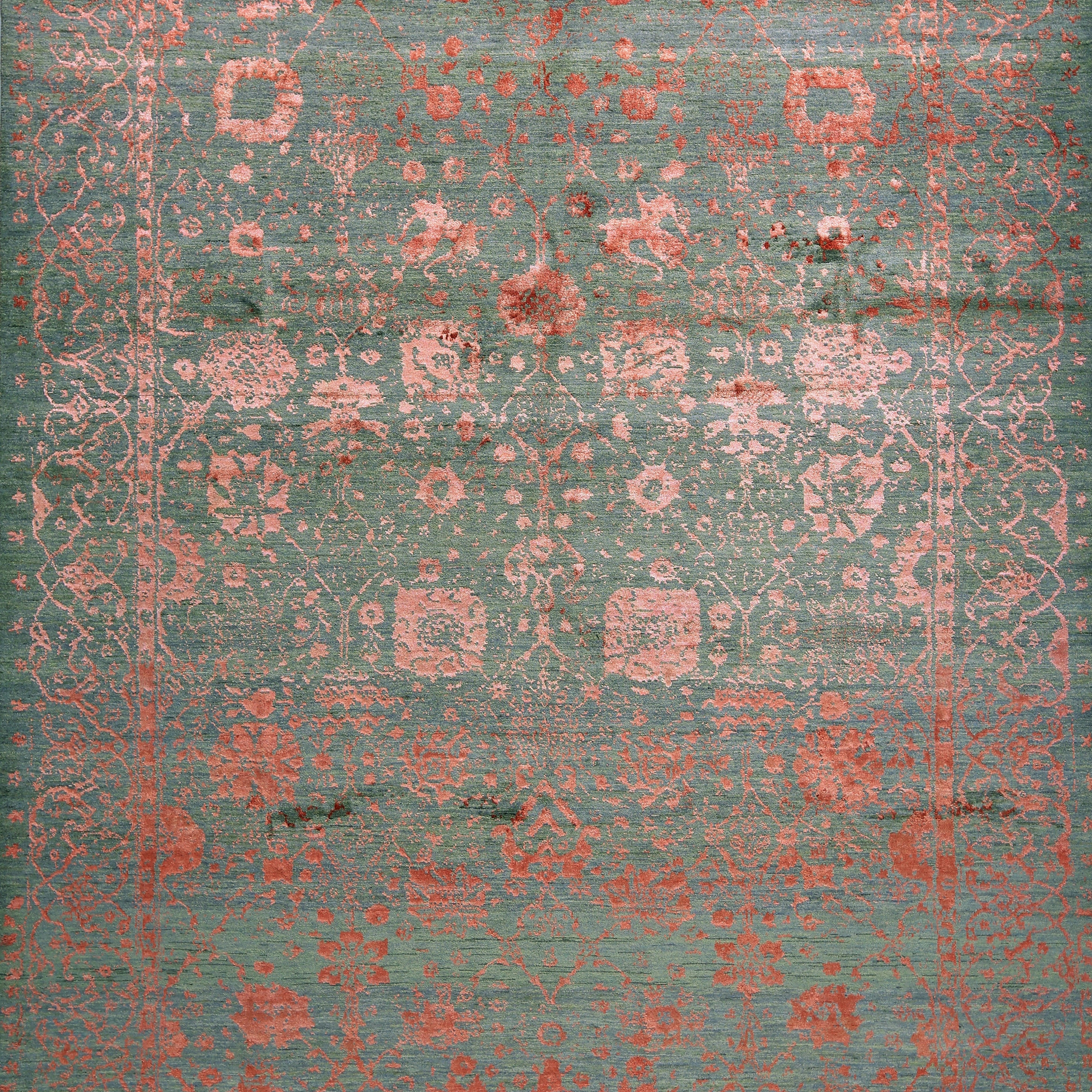 Mostrar el producto Designer Isfahan Abrashed Floral Cartouches in Hues in Pink on Grey Green del fabricante Zollanvari