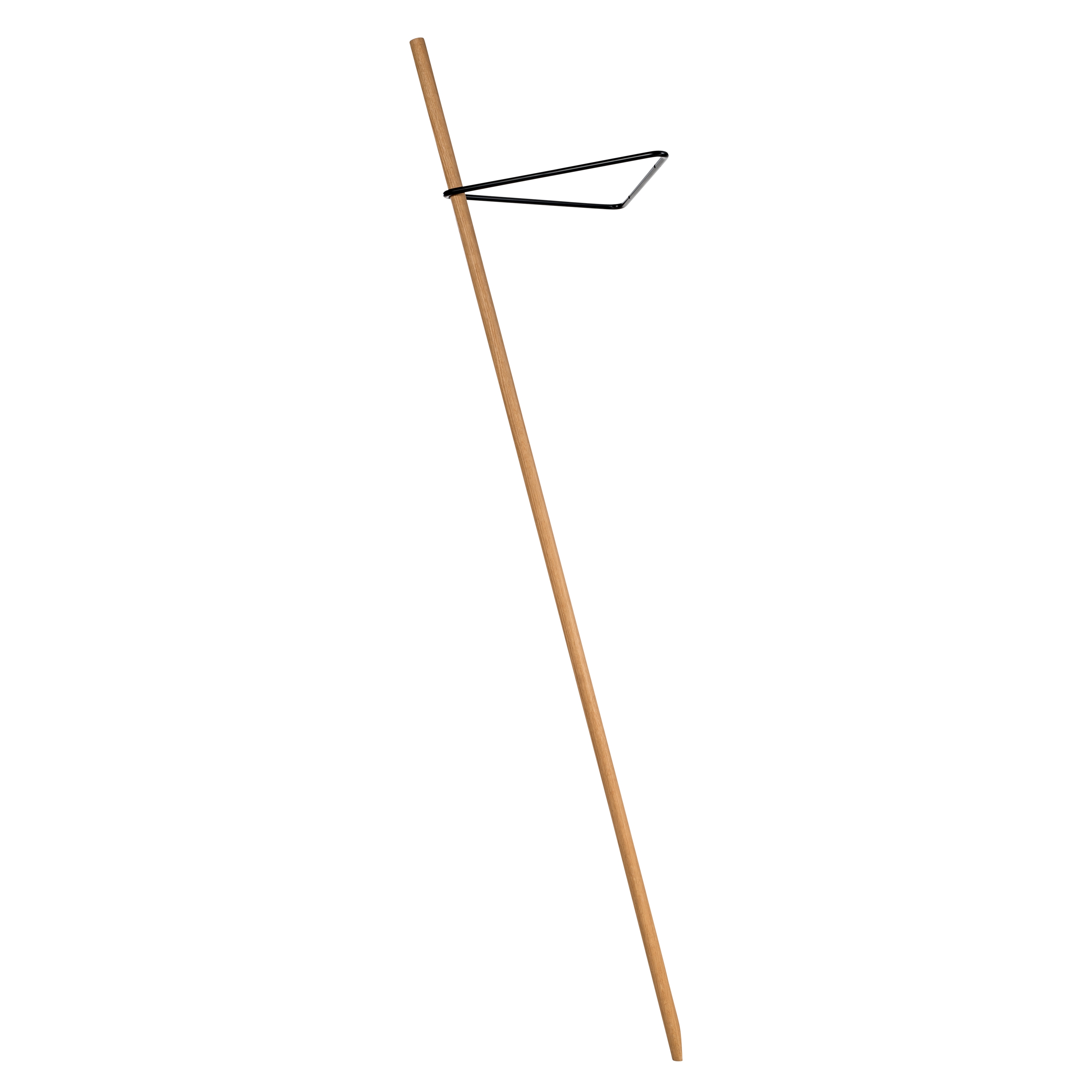 Vertoon produk TRIANGLE Coat Rack oak+black van vervaardiger Nordic Hysteria