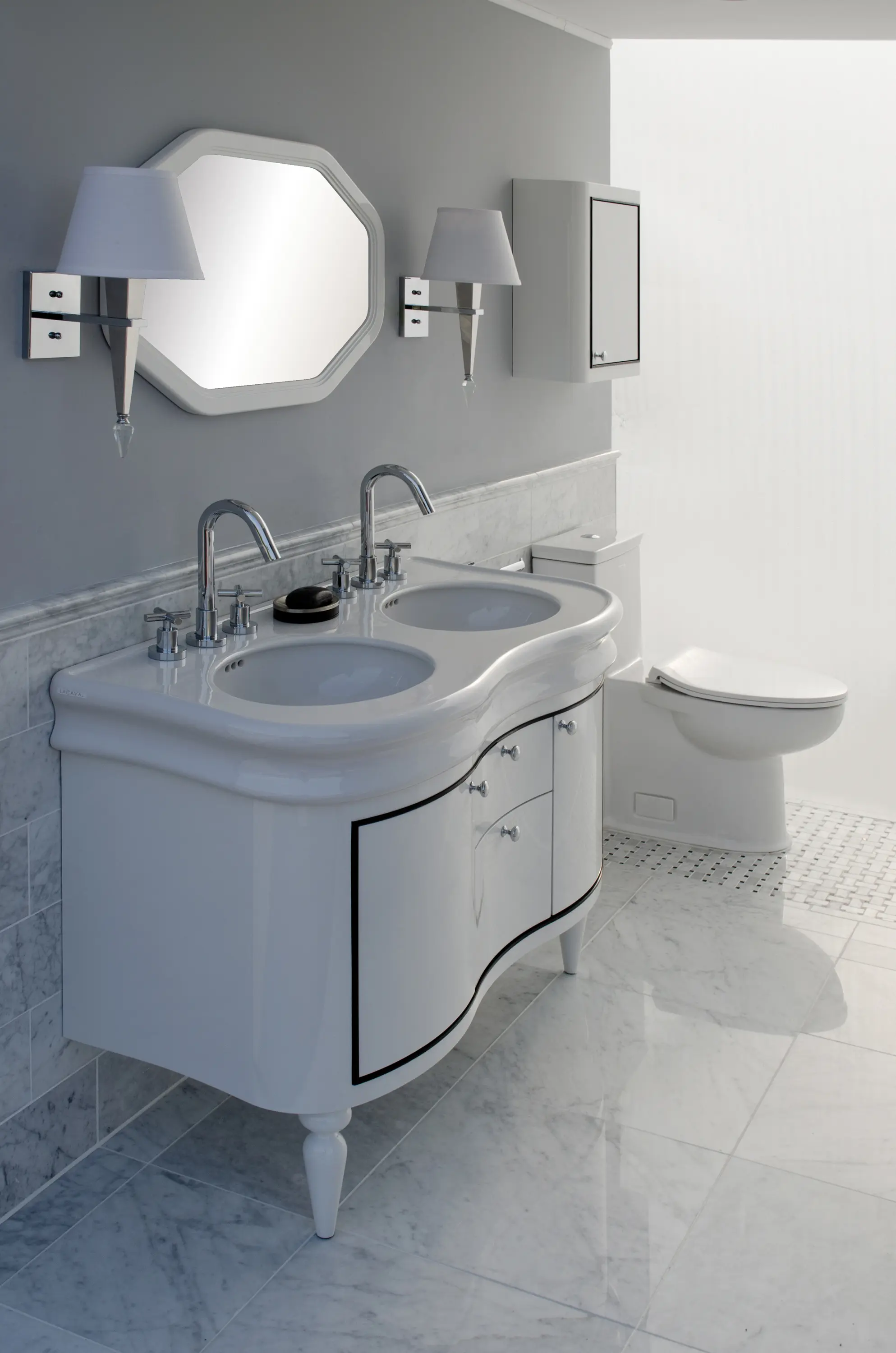 Lacava - Lirico Console H251A