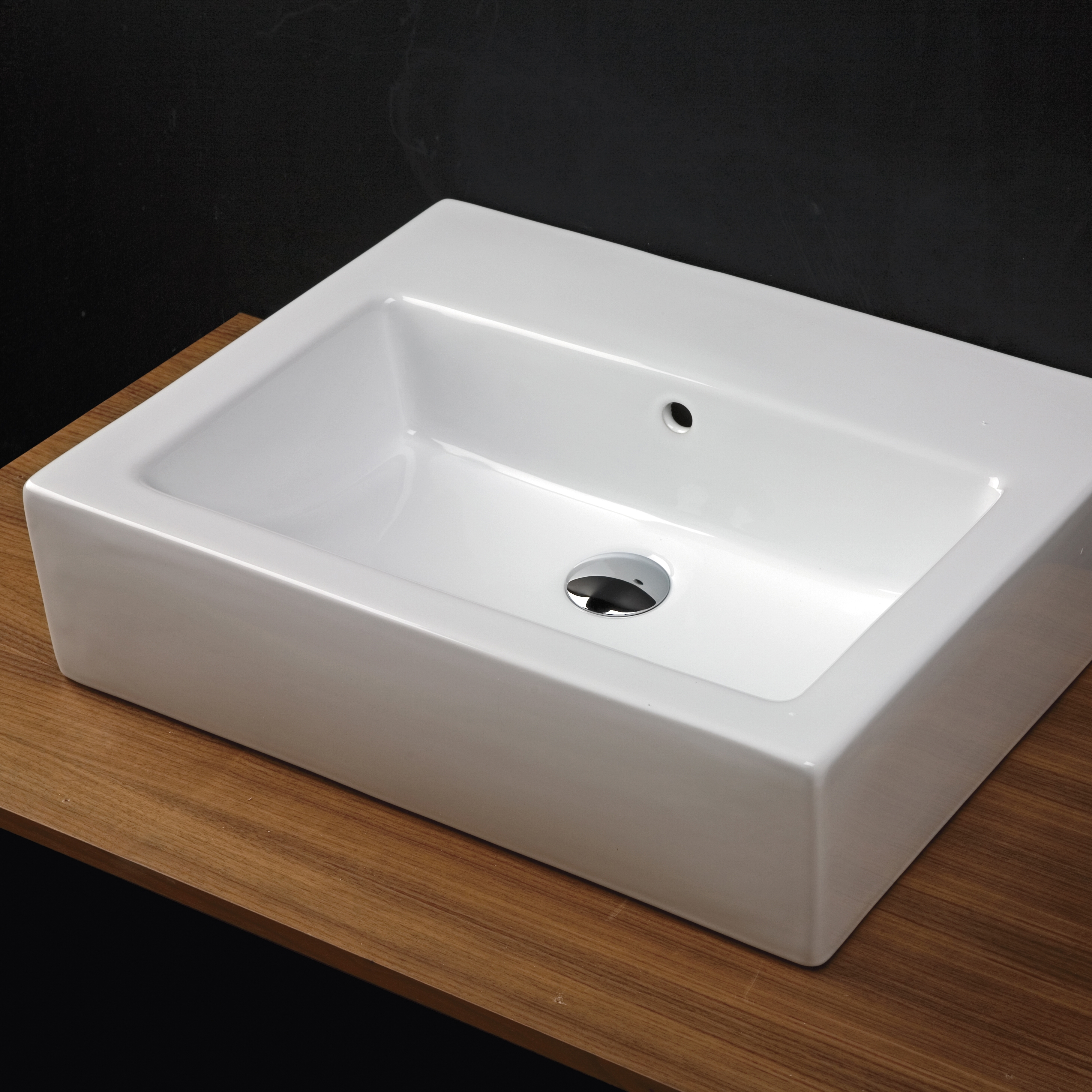 Mostra il prodotto Aquagrande Lavatory 5464 del produttore Lacava
