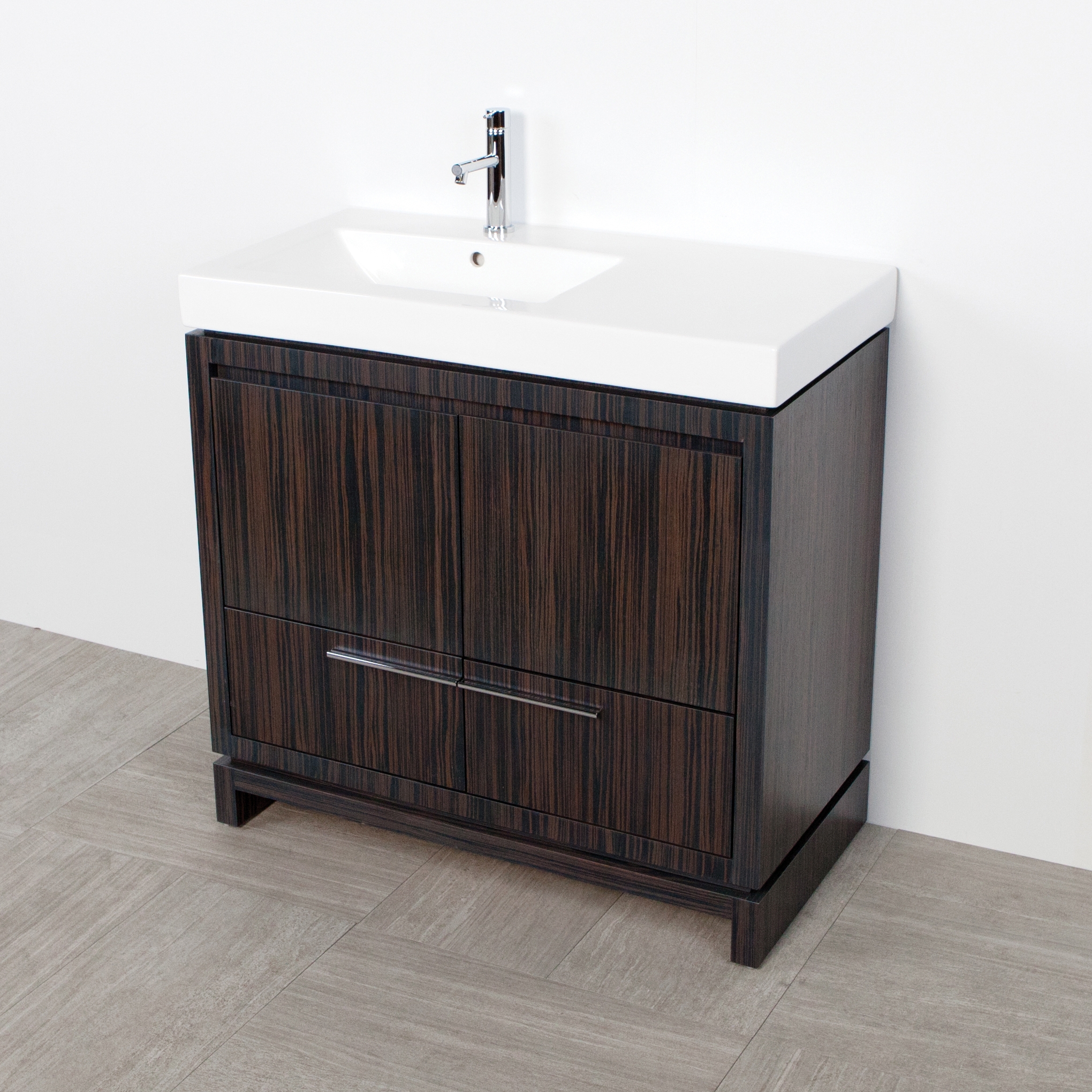 Mostra il prodotto Aquaquattro Undercounter Vanity 5457C del produttore Lacava