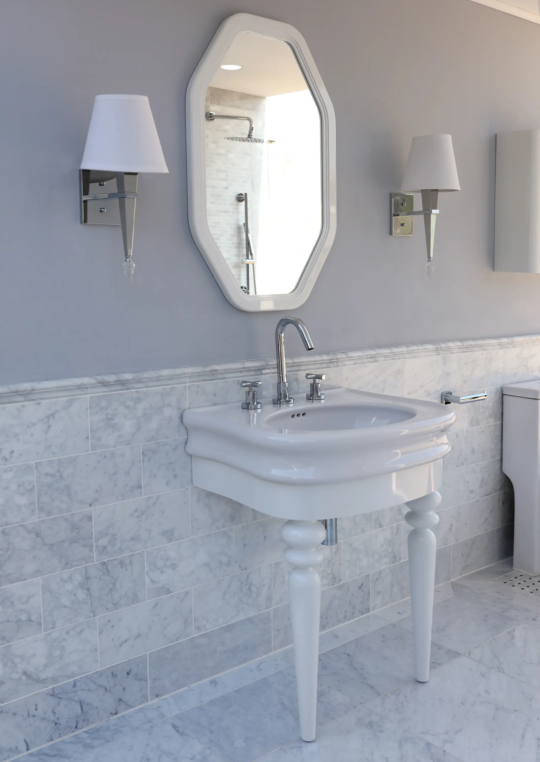 Lacava - Lirico Console H251A