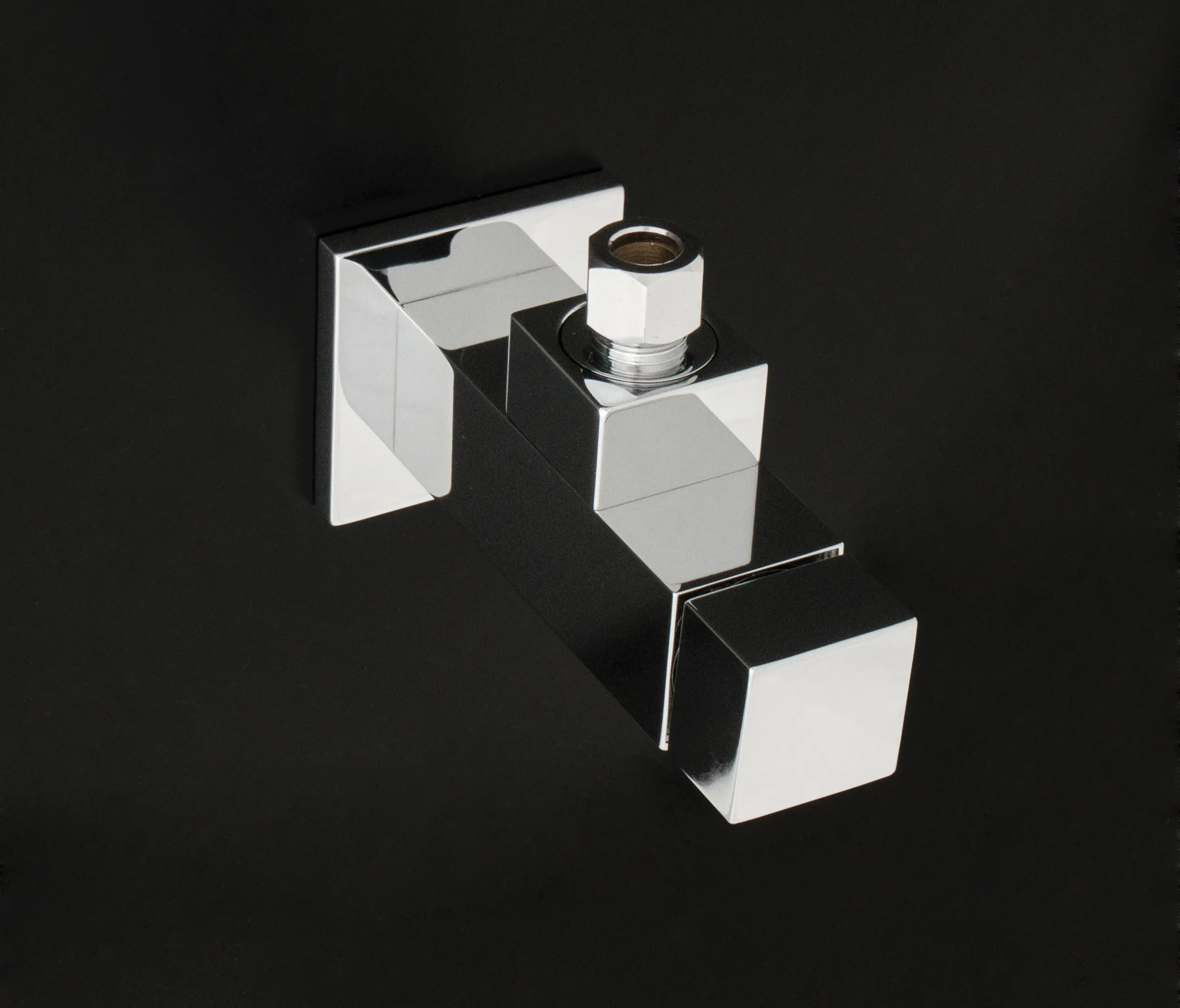 Lacava - Eleganza Angle Valve 1896