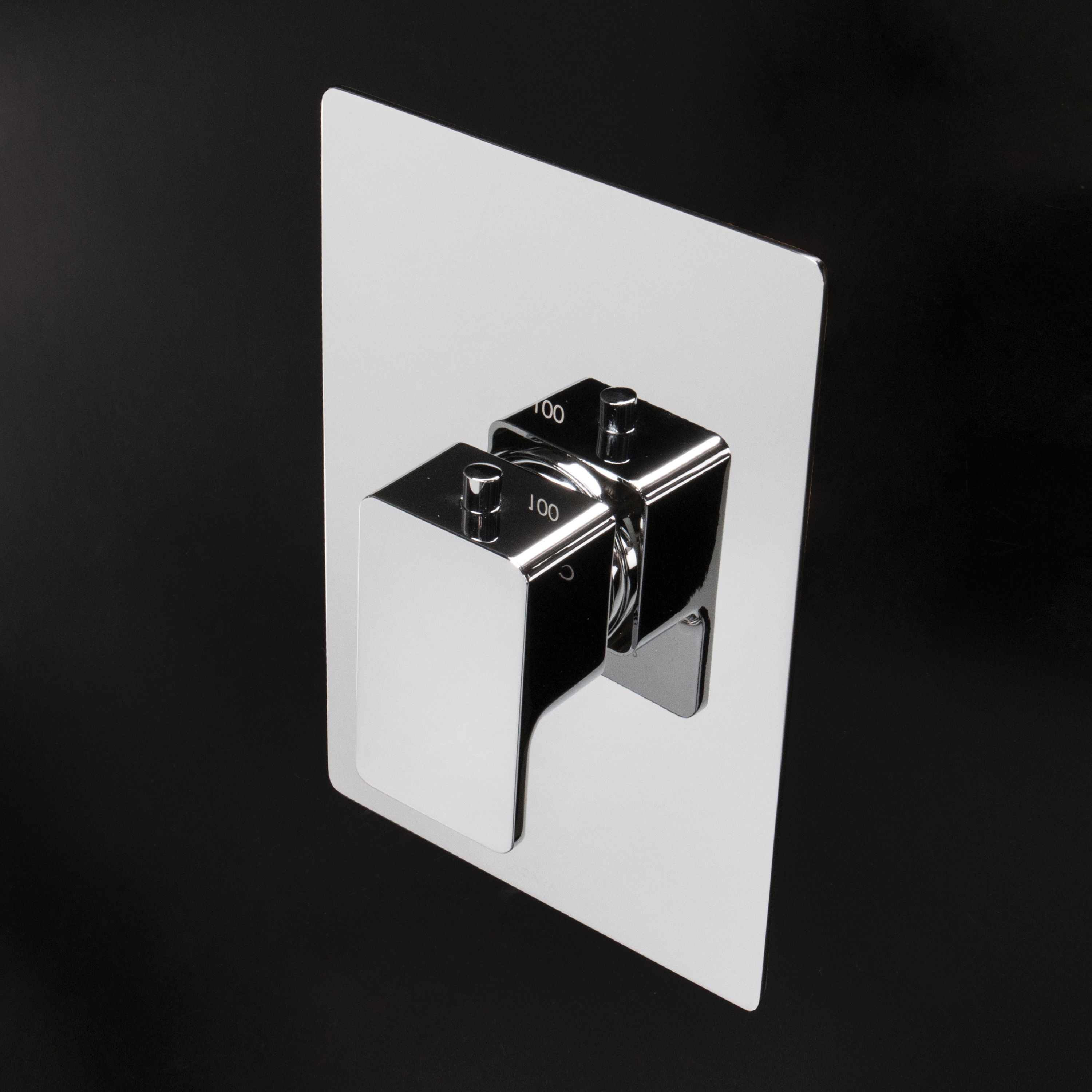 Mostra il prodotto Eleganza Thermostatic Valve 1845L del produttore Lacava